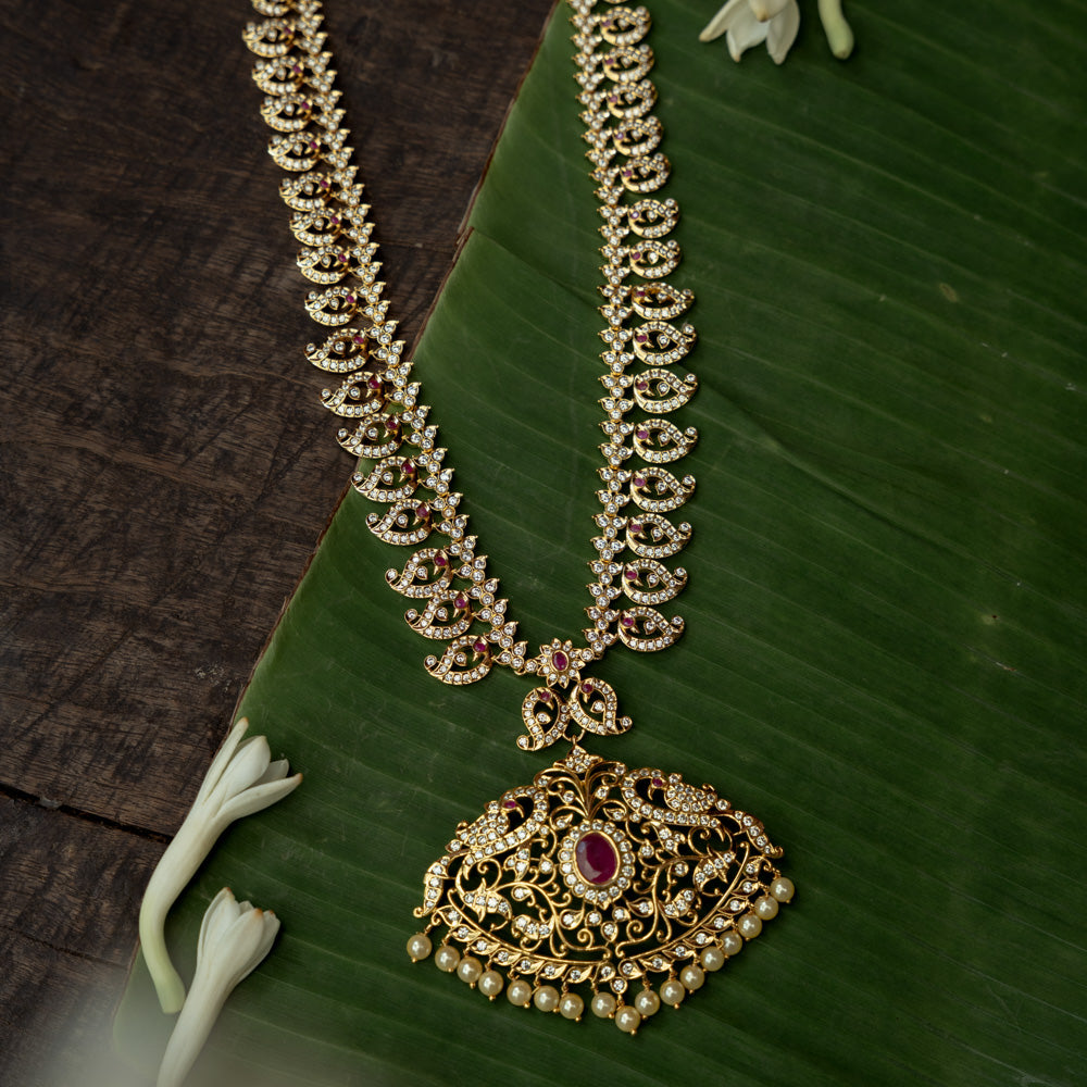 Red Swarovski pearl aurora necklace