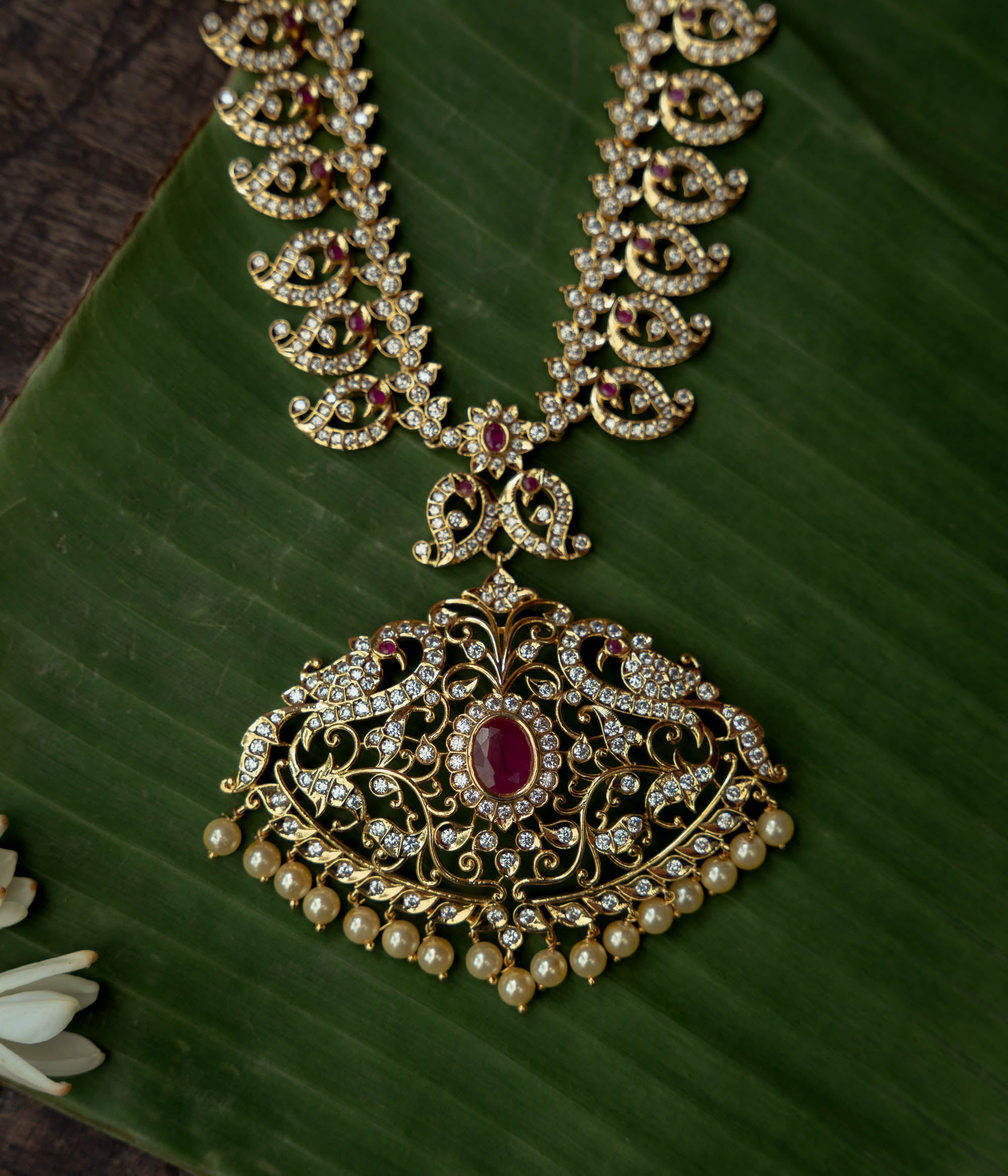 Red Swarovski pearl aurora necklace