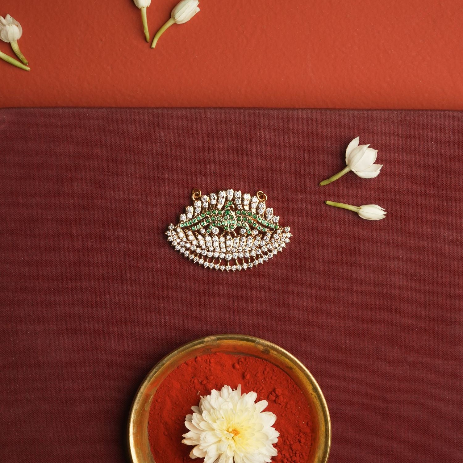 Emerald Plume Pendant Green Cut Stone Silver