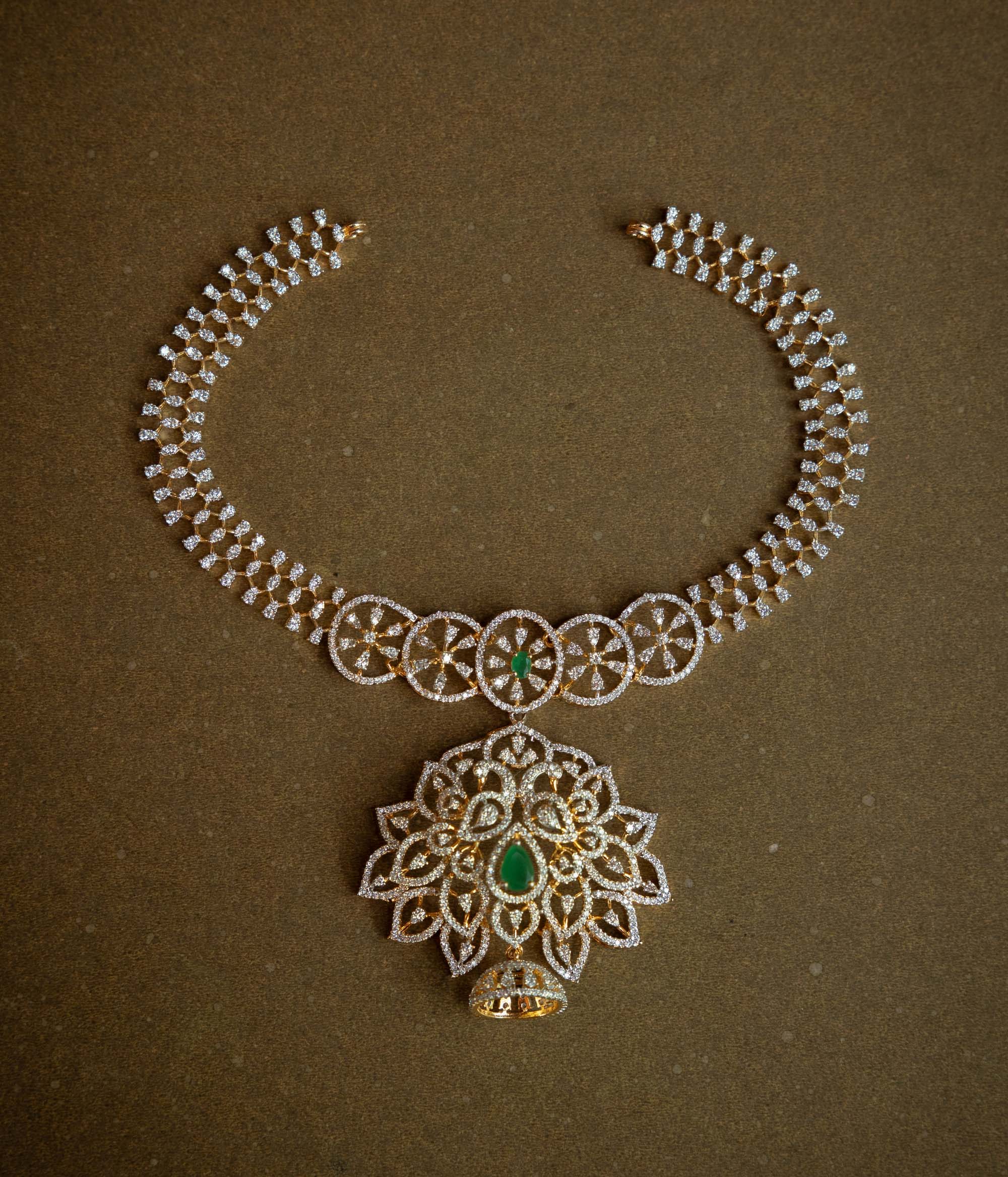 Stone Necklace with Green Gem Stone and Swarovski Stone, themed around Classic.