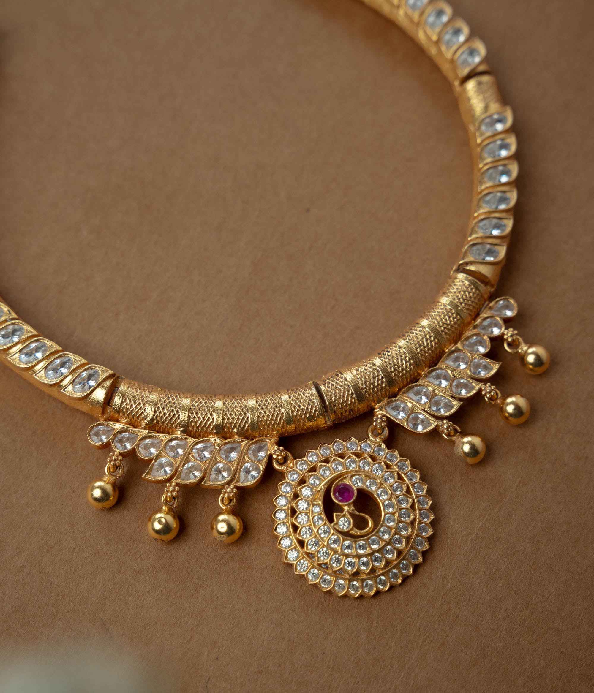 Stone Necklace with Red Polki Stone, White Polki Stone, Swarovski Stone, themed around Royal.