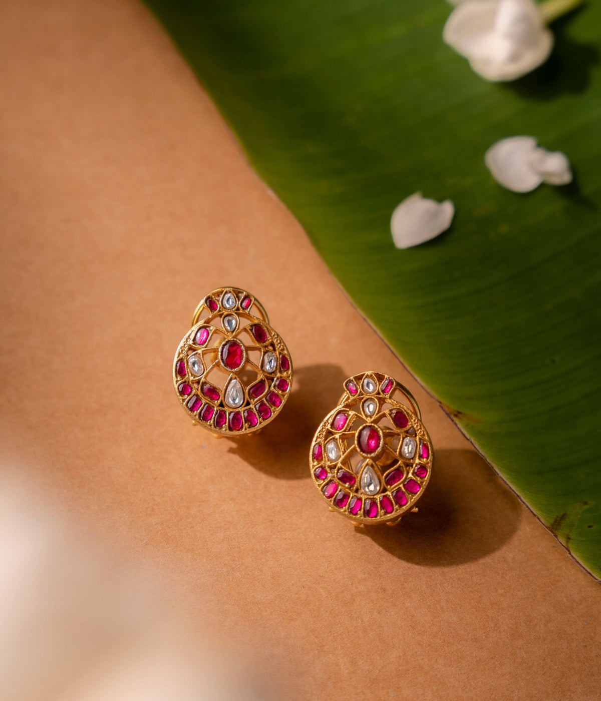 Traditional-silver-jewellery-studs-Chennai.jpg