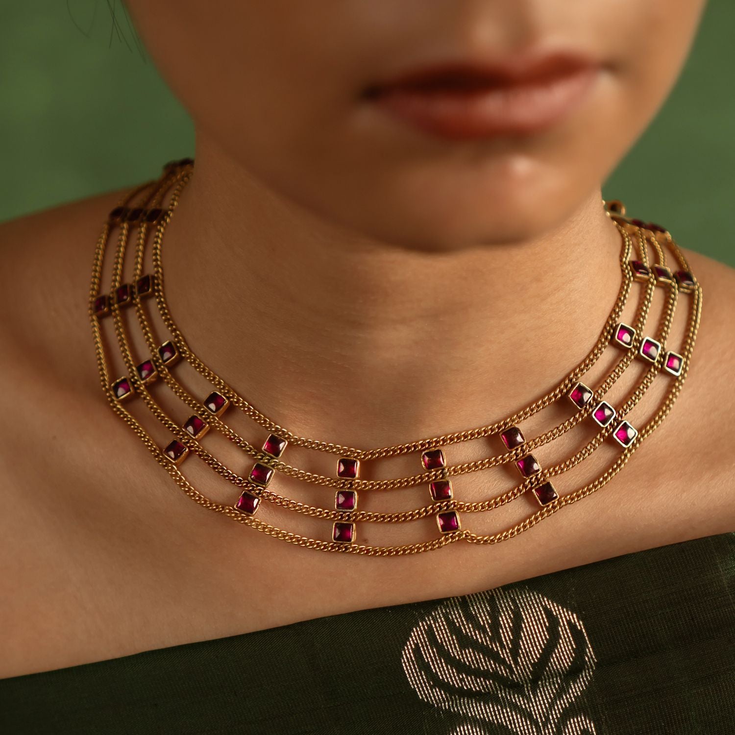 Every intricately set Kundan stone weaves a tale of royal heritage, while each cascading layer echoes the grandeur of India’s vintage tribal legacy.