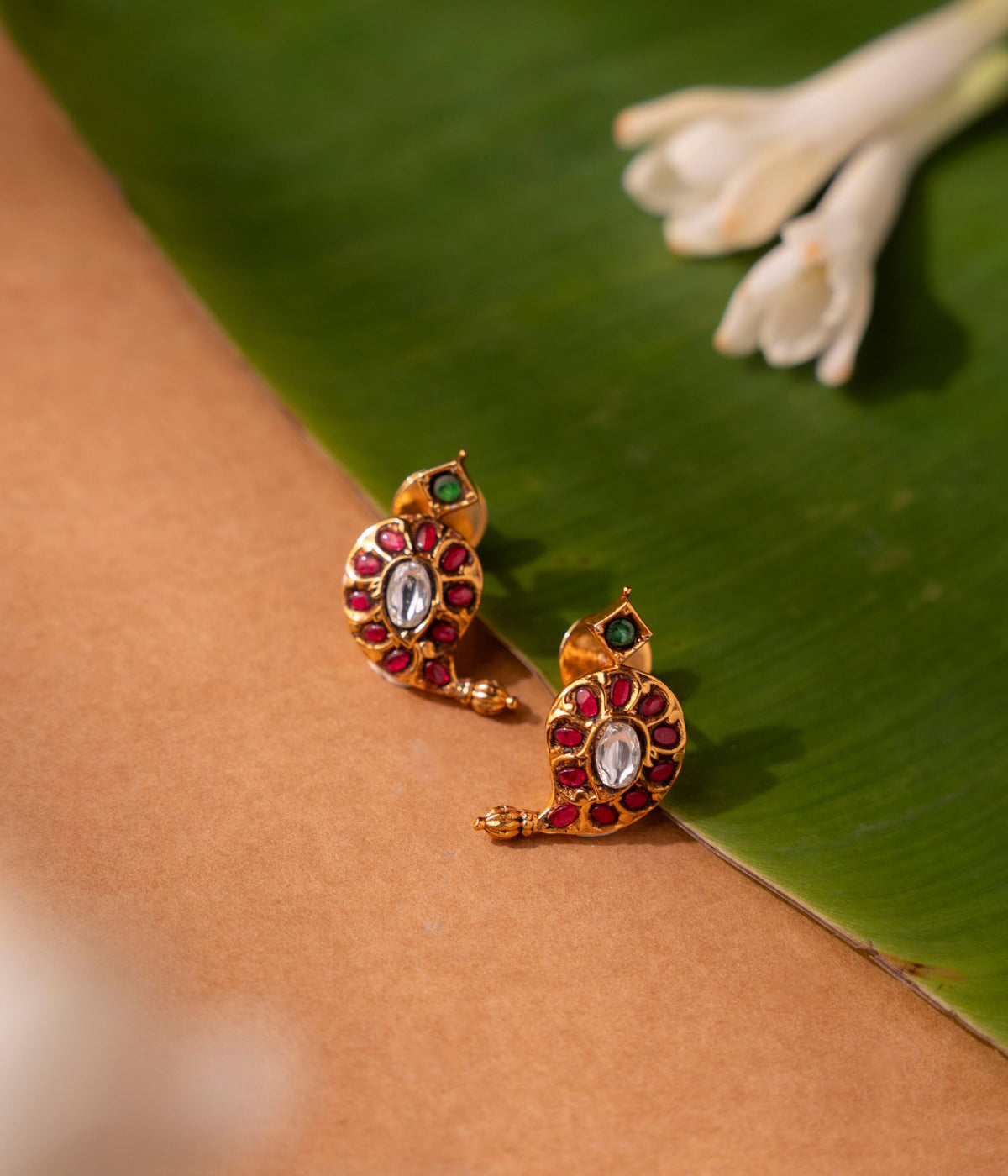 Handcrafted-silver-jewellery-studs-Chennai.jpg