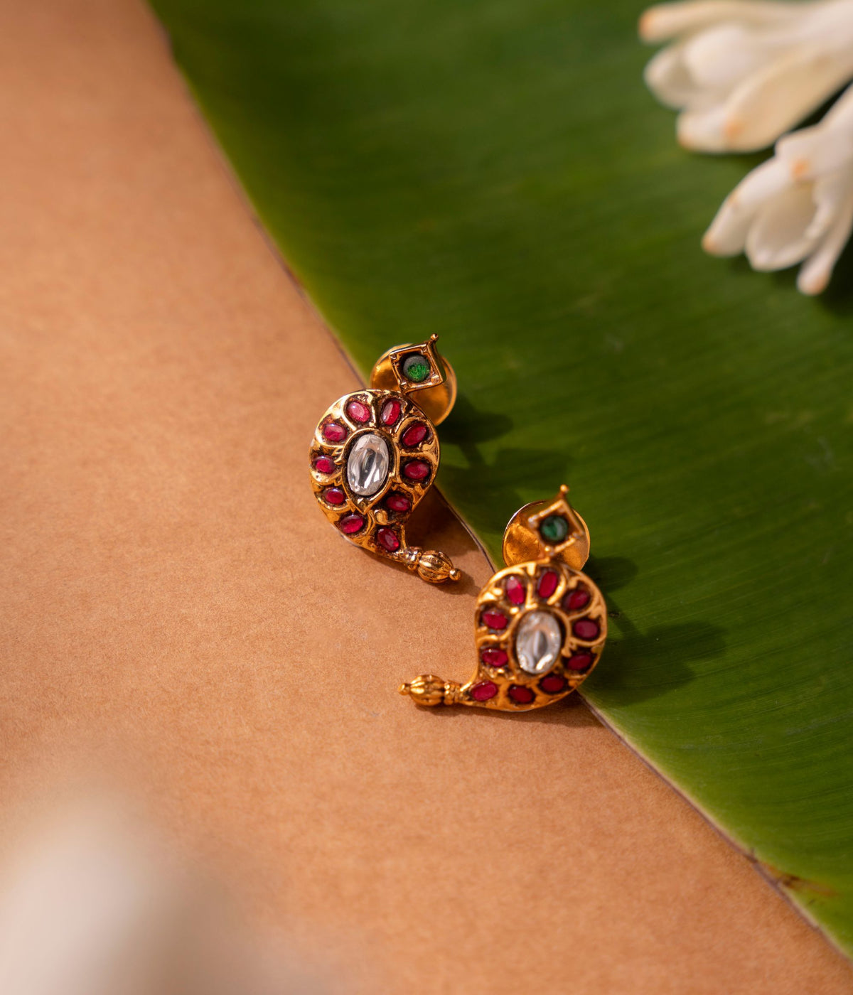 Luxury-silver-jewellery-studs-Chennai.jpg