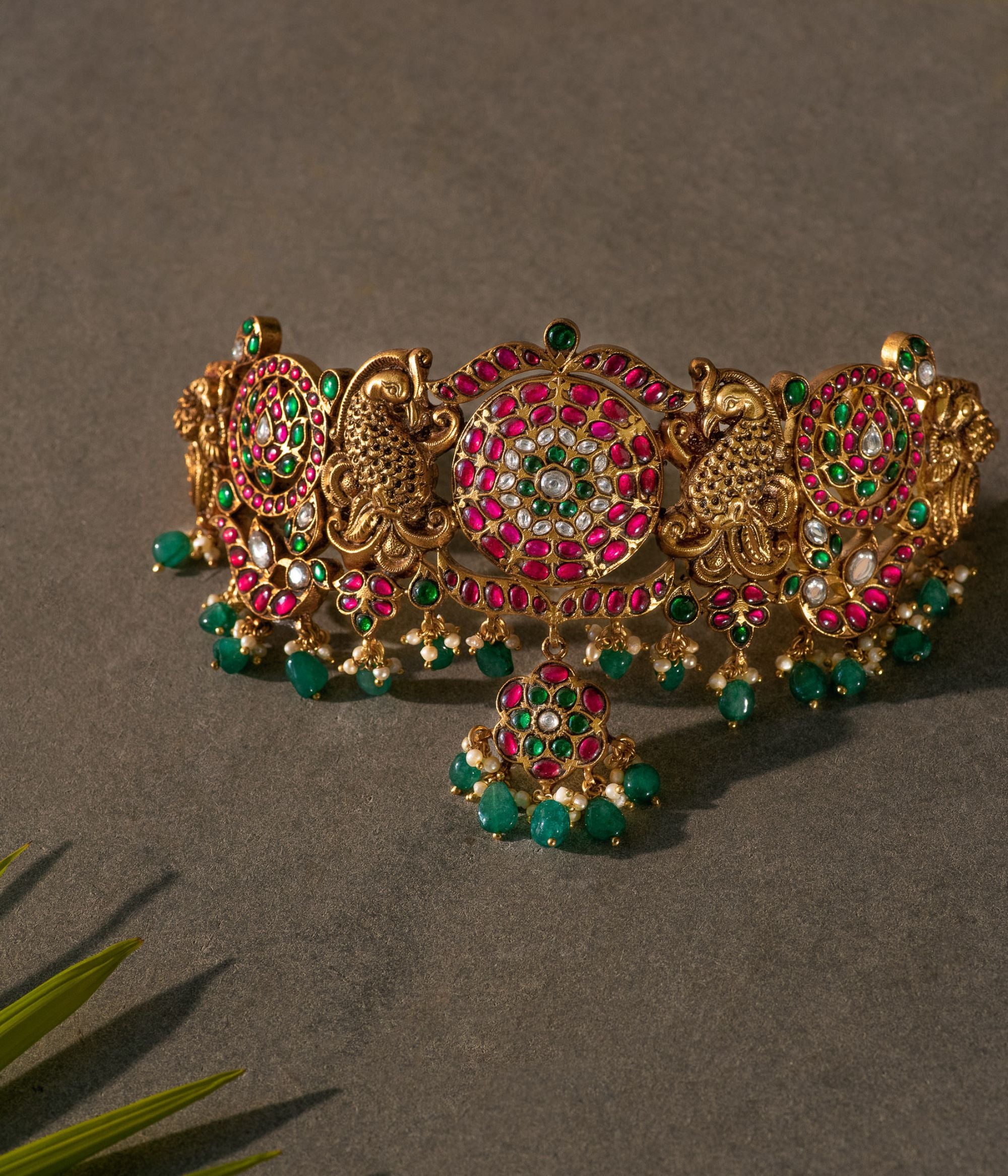 Siyum Kundan Choker