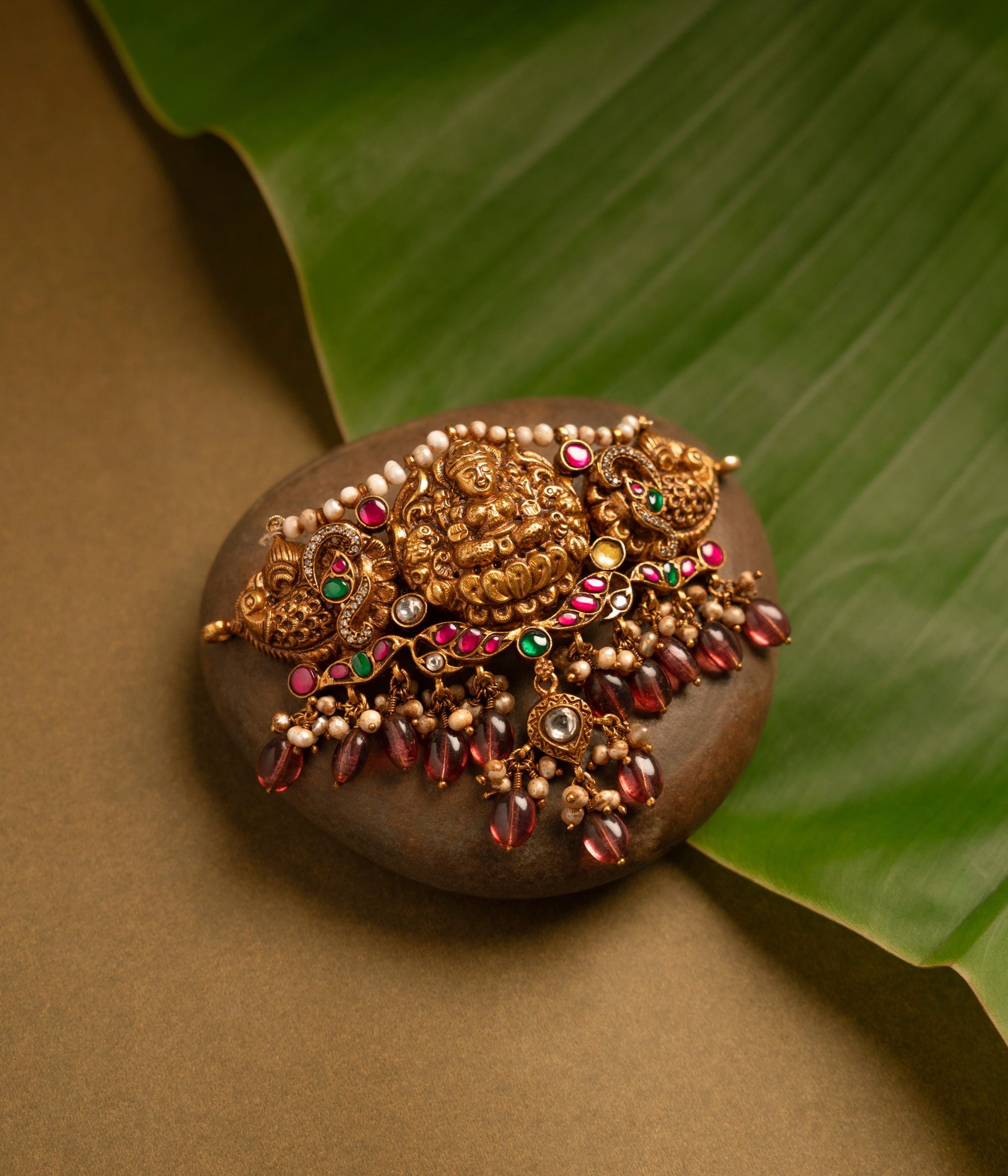 Handcrafted-silver-jewellery-necklace-Chennai.jpg