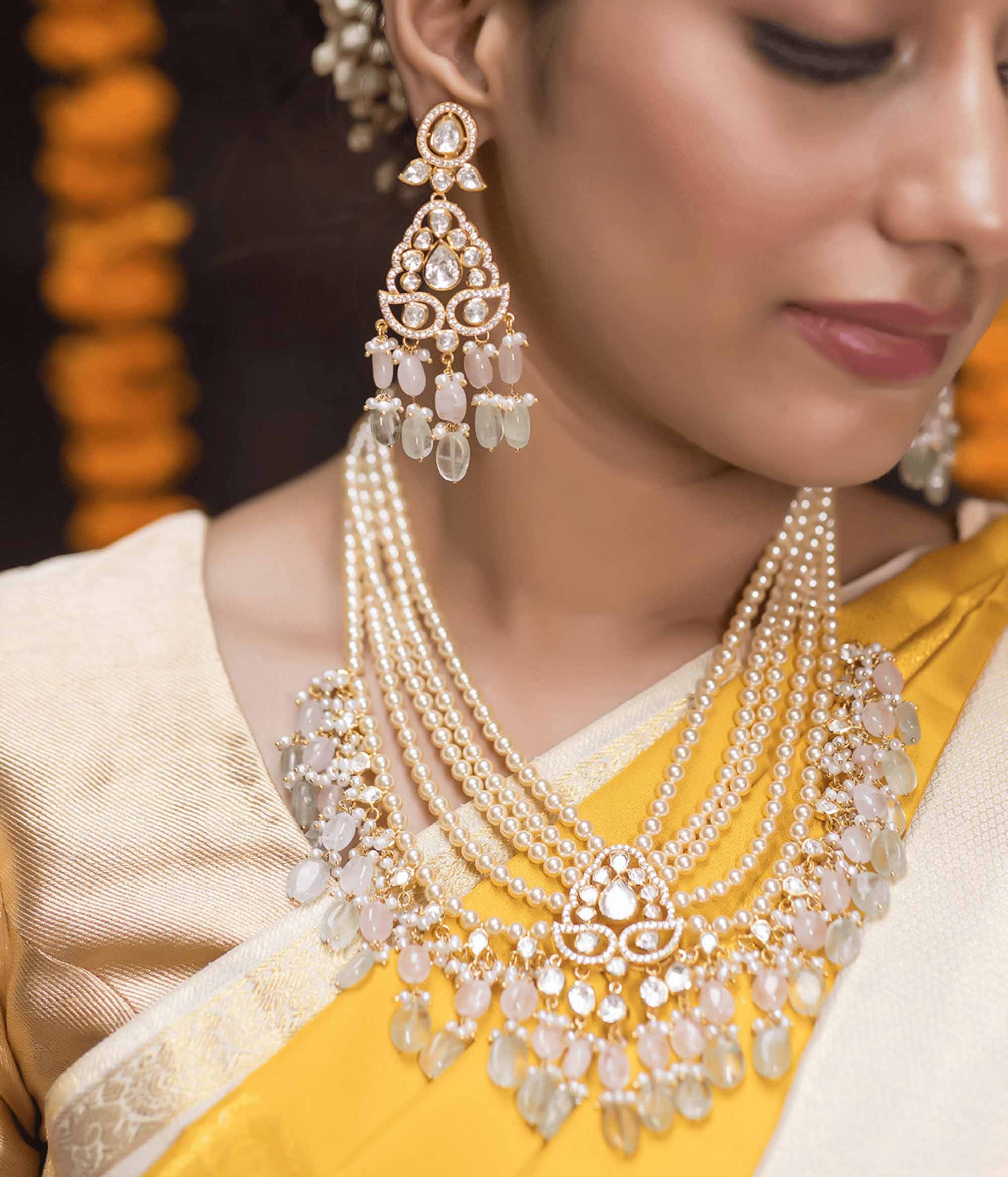 Traditional Tamara pearl necklace in sterling silver