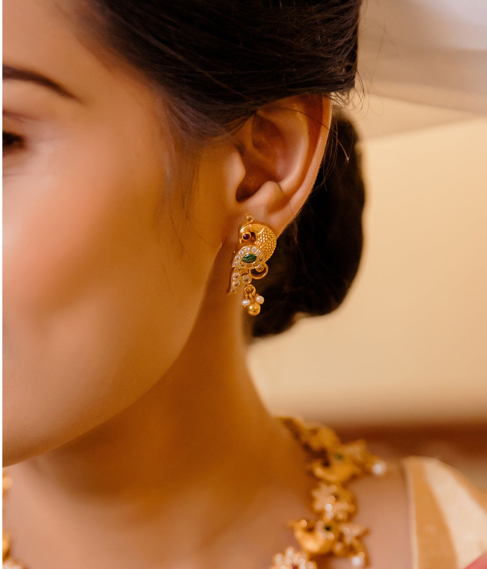 Handcrafted Tanam silver necklace made in Chennai