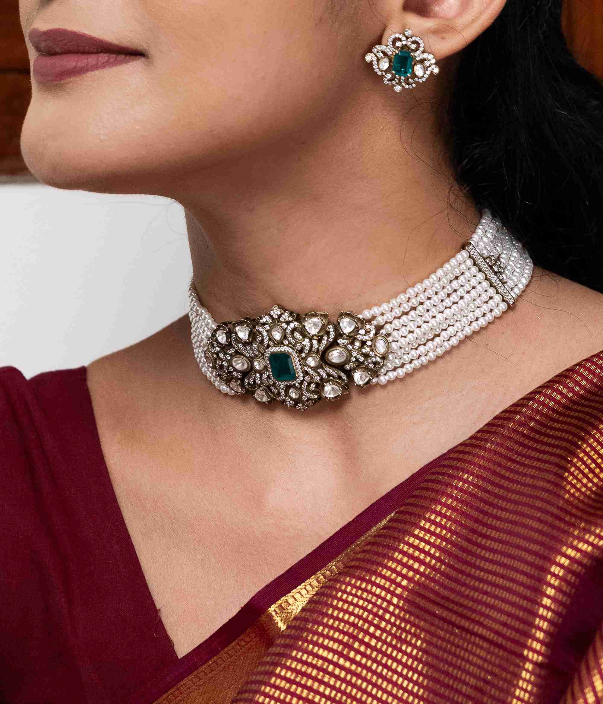 Tilla Victorian Choker