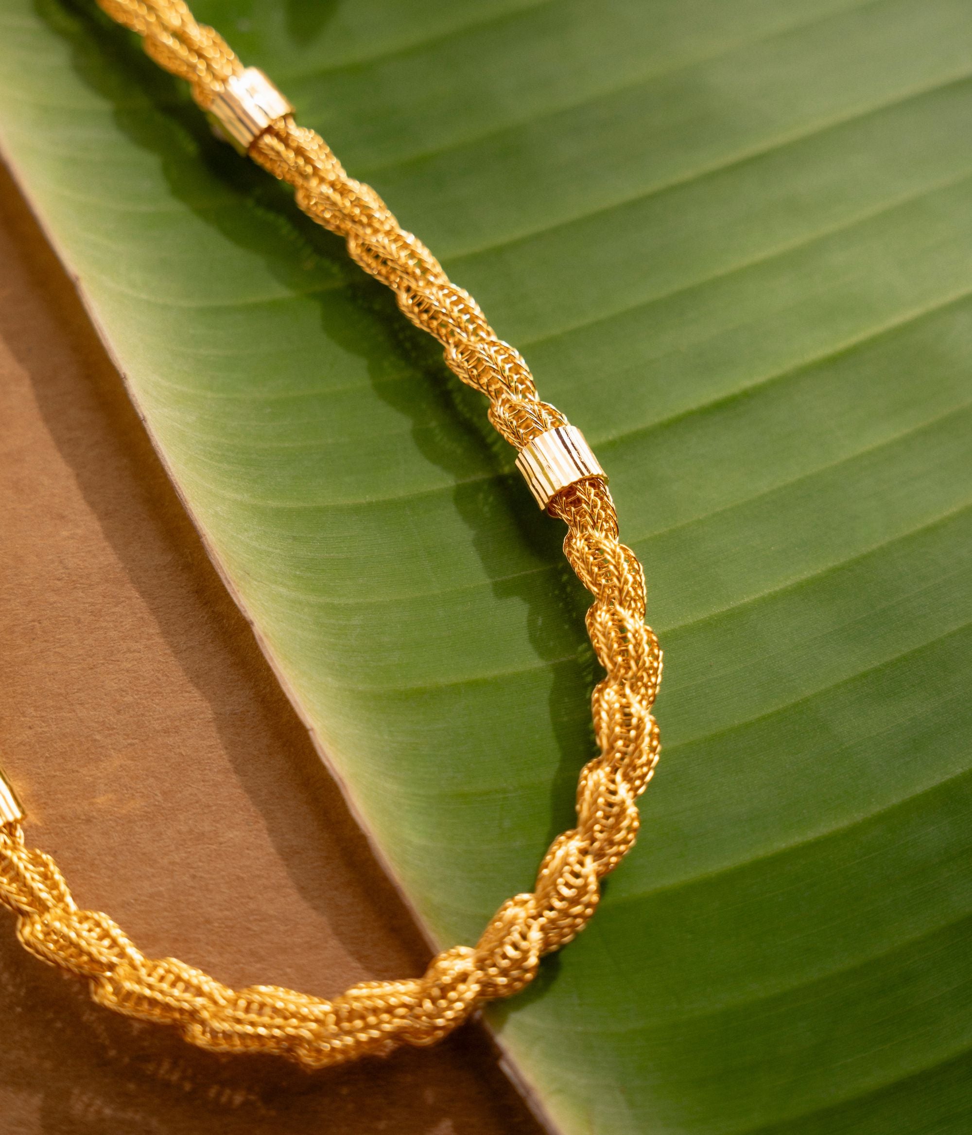 Exquisite-silver-jewellery-chain-Chennai.jpg