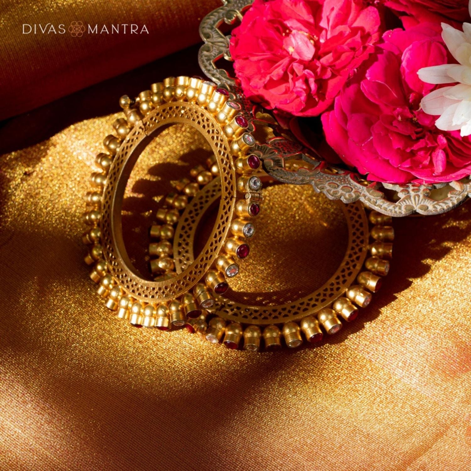 Zyana Kundan Bangle
