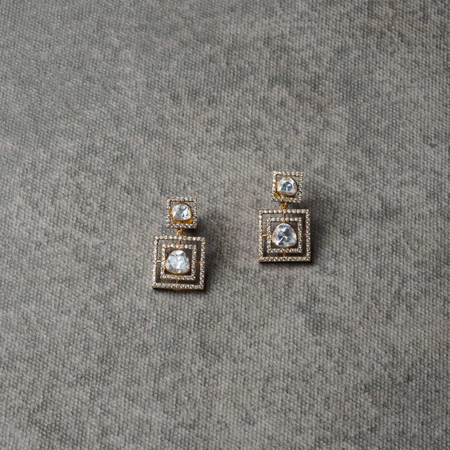 Vayani Minimal Earrings