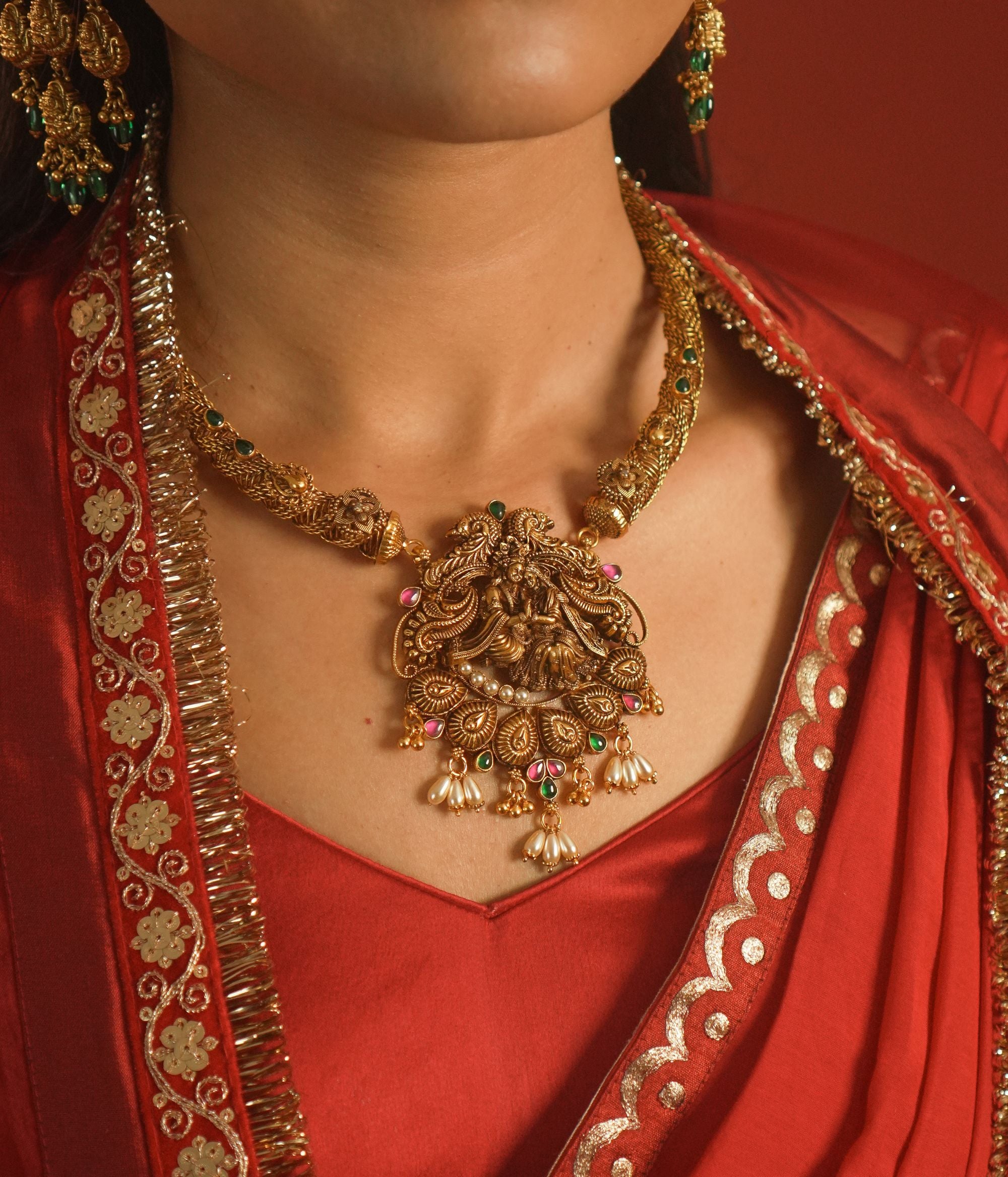 Maahi Nakas Necklace