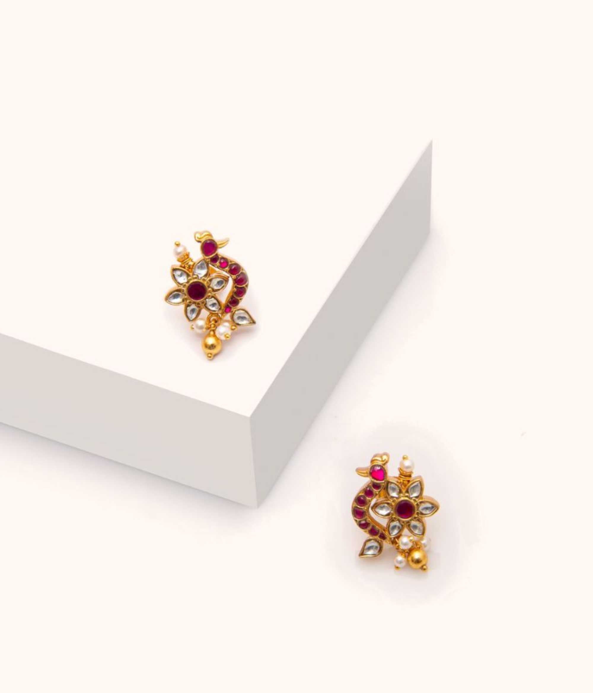 Uphar Earring