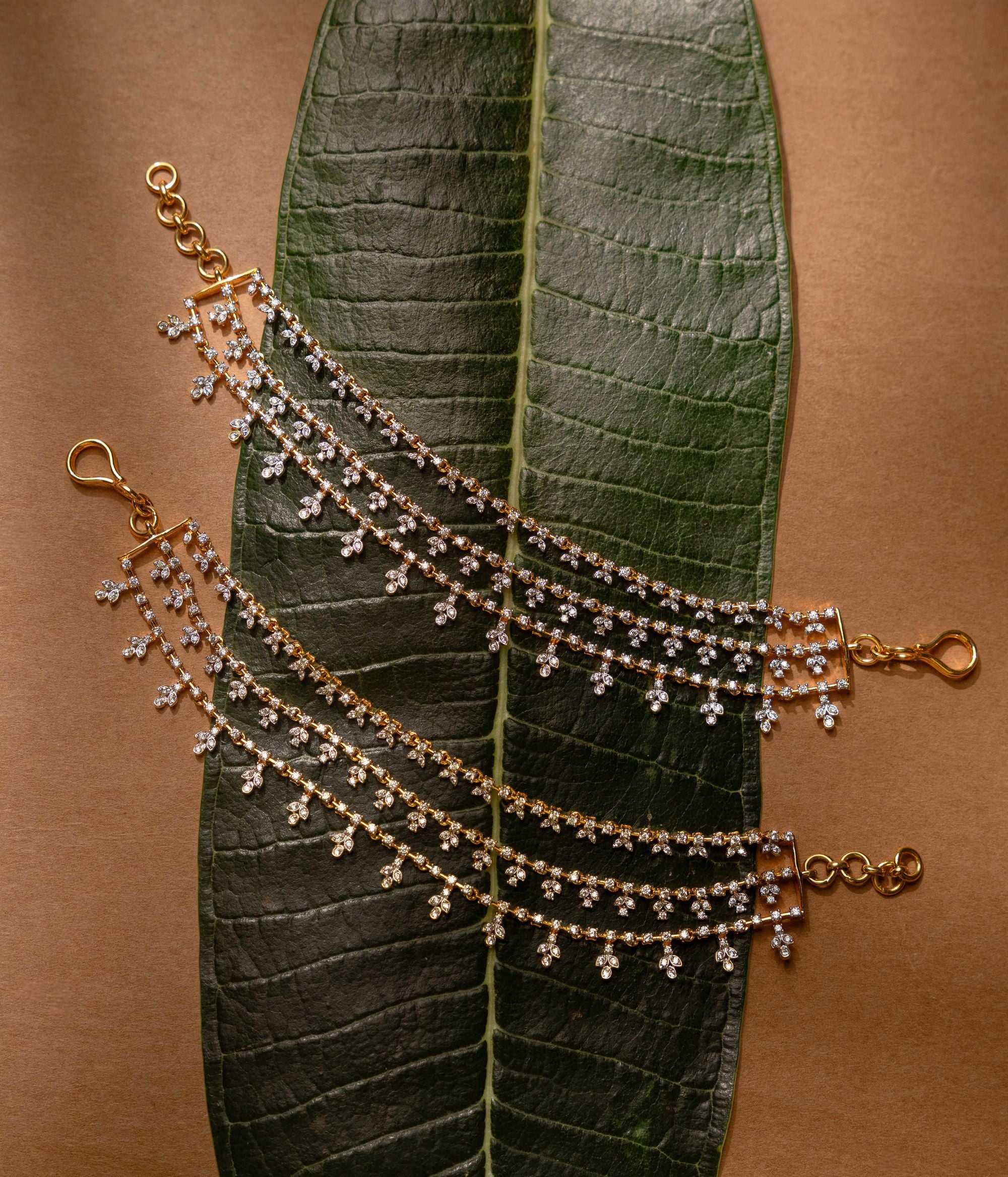 Luxury-silver-jewellery-earchain-Chennai.jpg