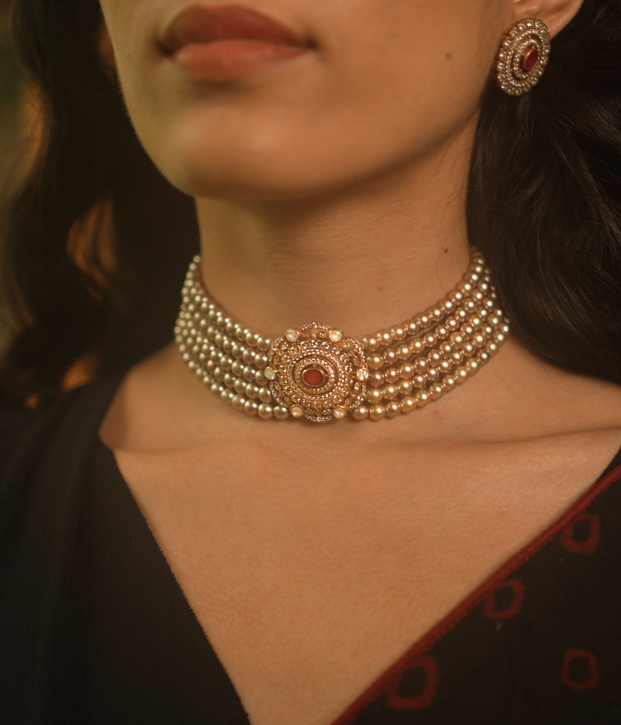 Handmade Regal Radiance silver choker for women in Chennai
