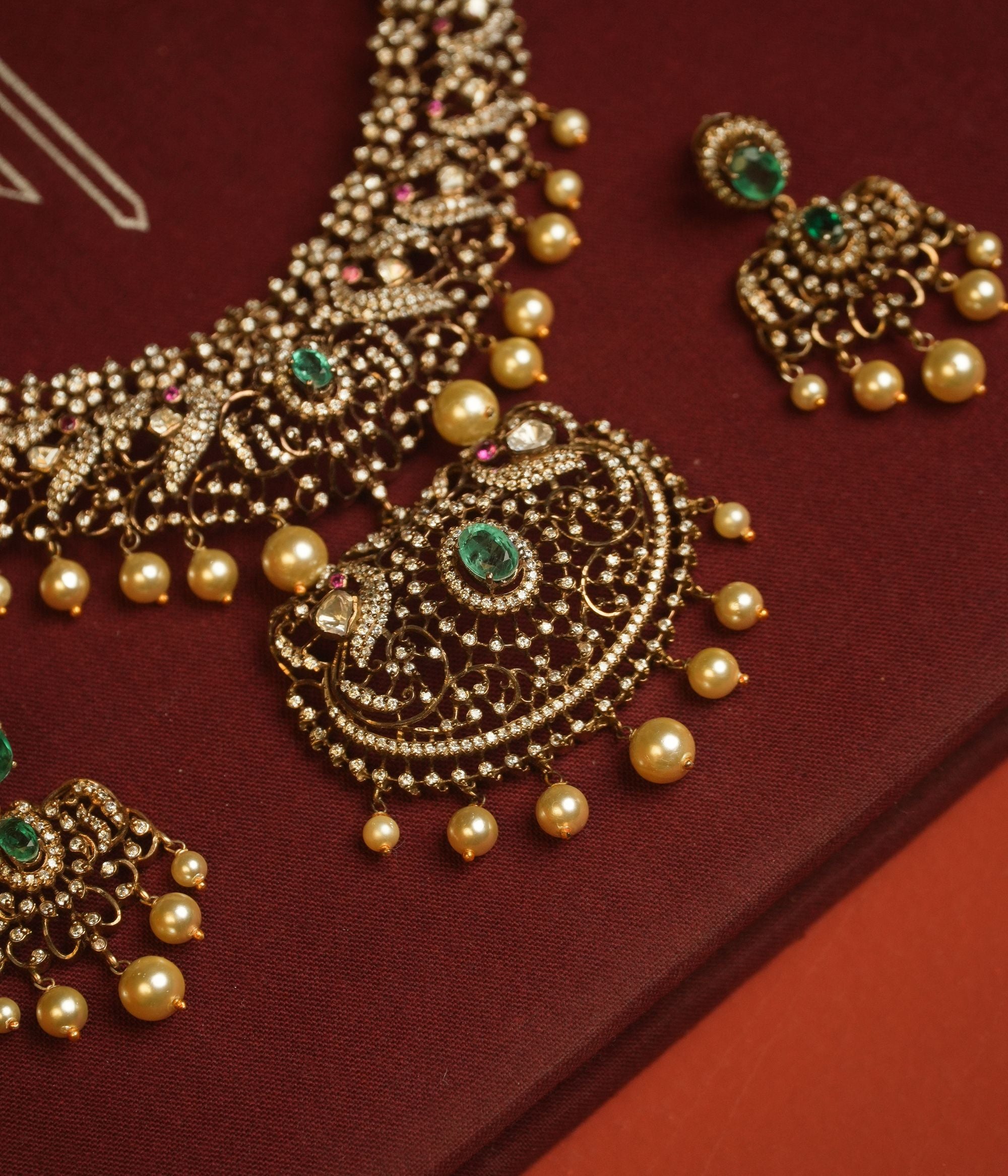 Keya necklace, 925 silver, victorian gold plated