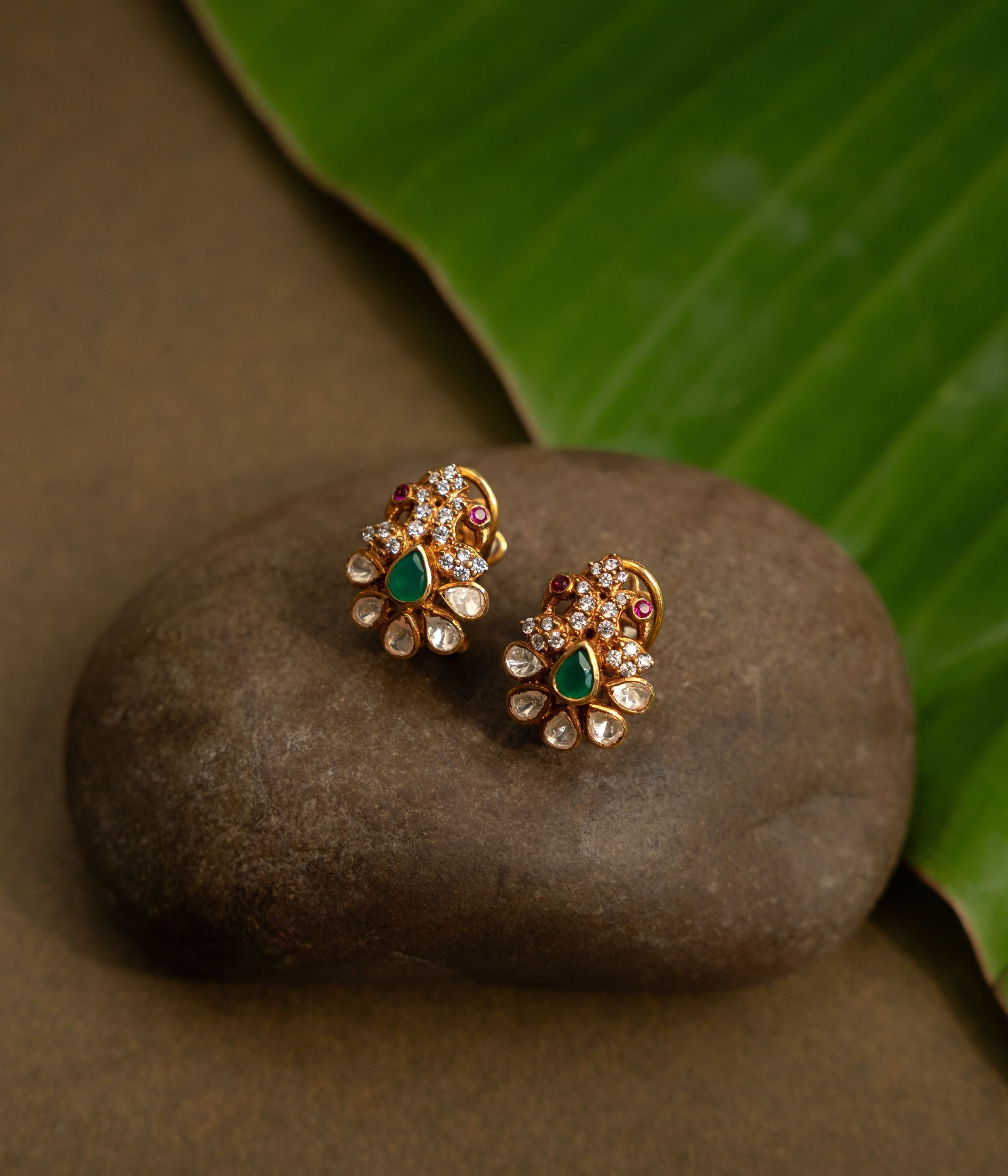 Luxury-silver-jewellery-studs-Chennai.jpg