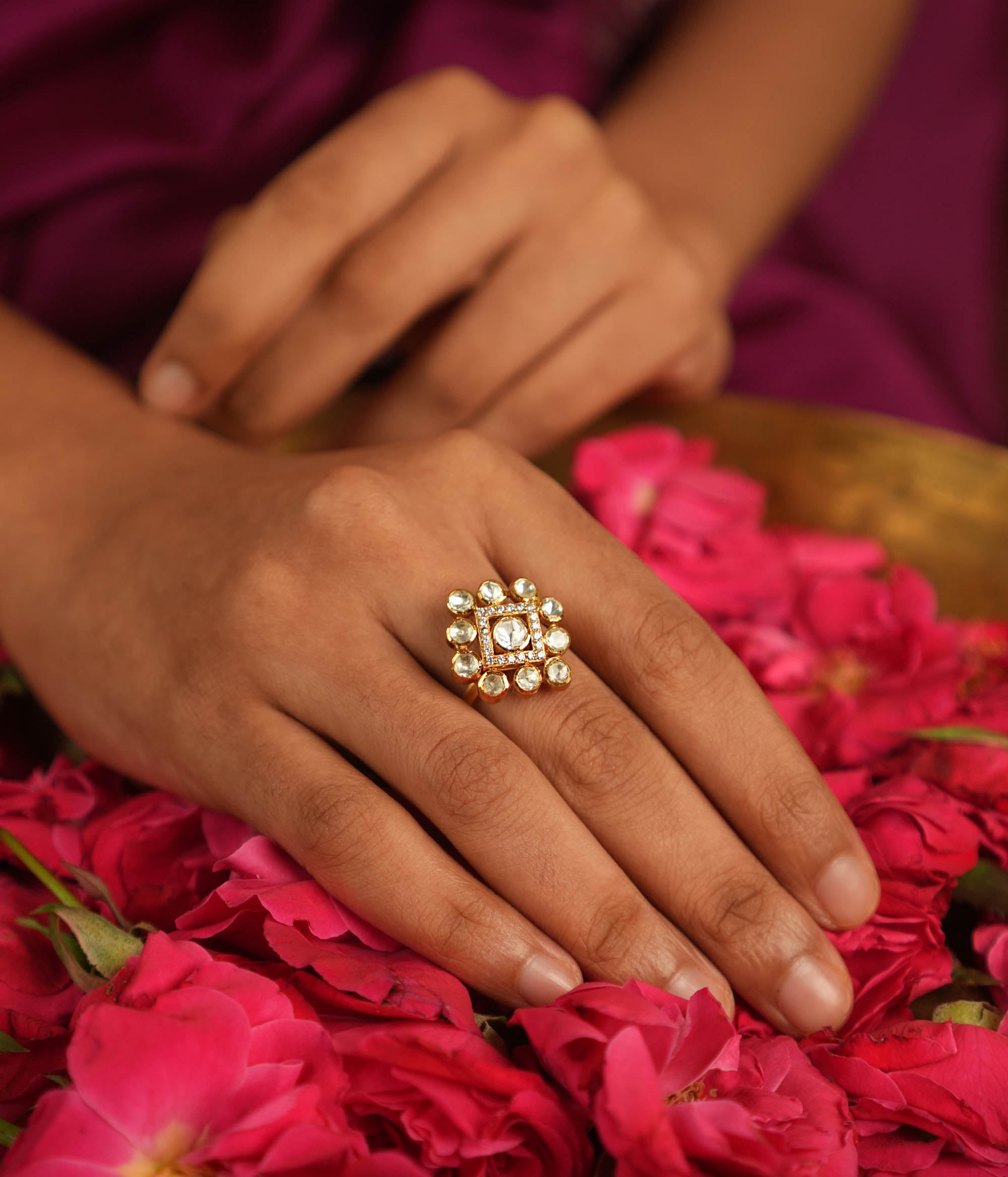 Modern muse reborn! A minimal polki ring adorned with shimmering geometric brilliance, whispering timeless elegance in every facet.