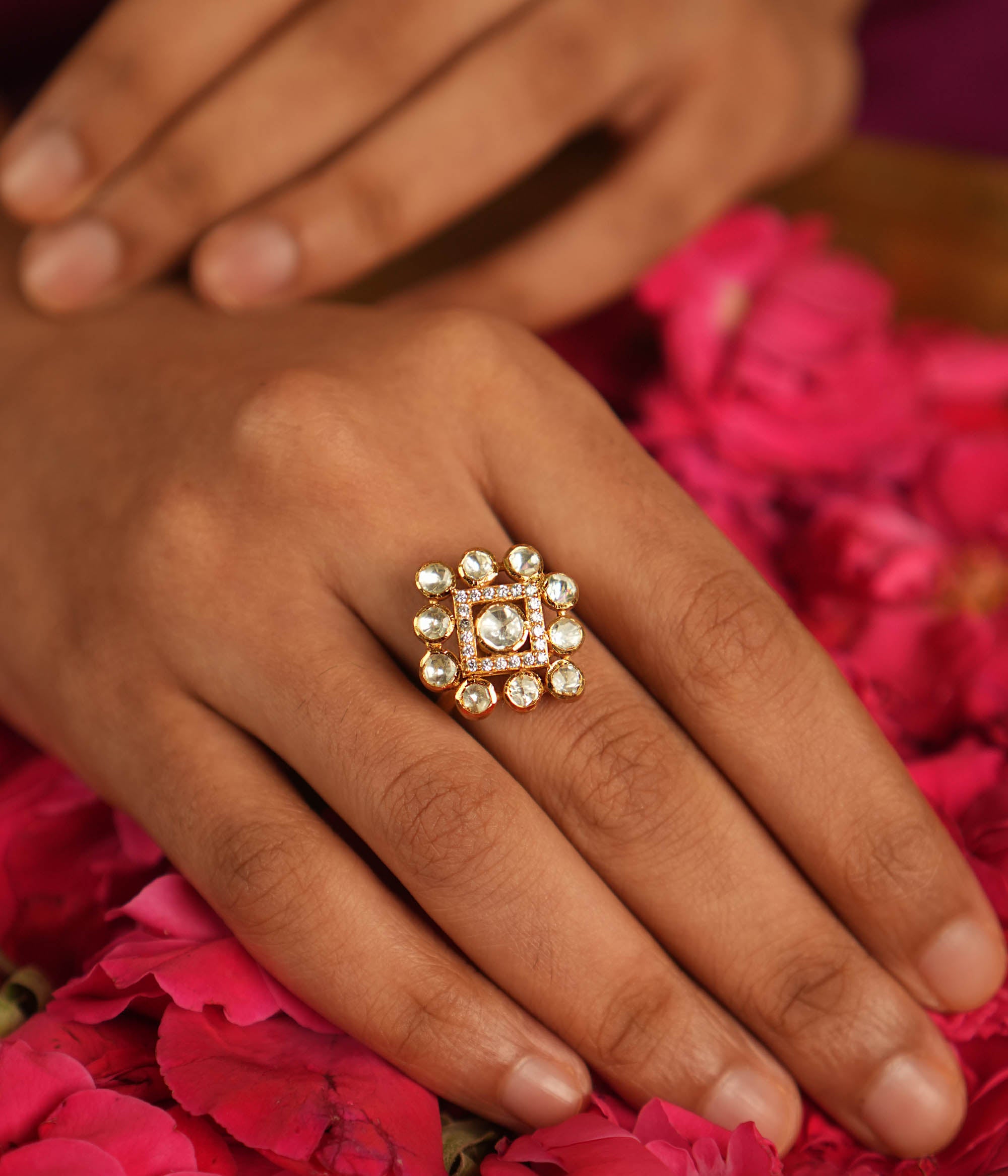 Modern muse reborn! A minimal polki ring adorned with shimmering geometric brilliance, whispering timeless elegance in every facet.