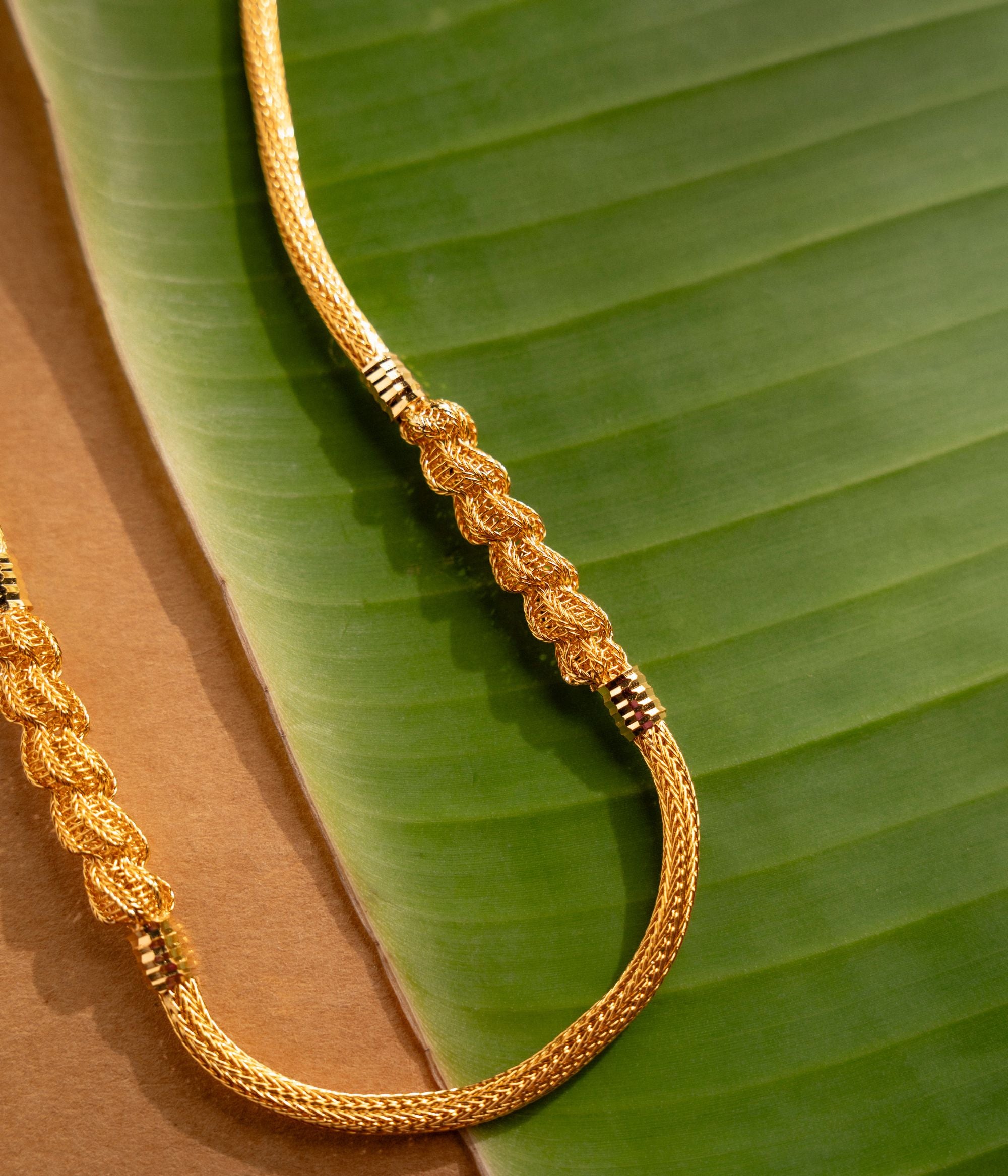 Handcrafted-silver-jewellery-chain-chennai.jpg