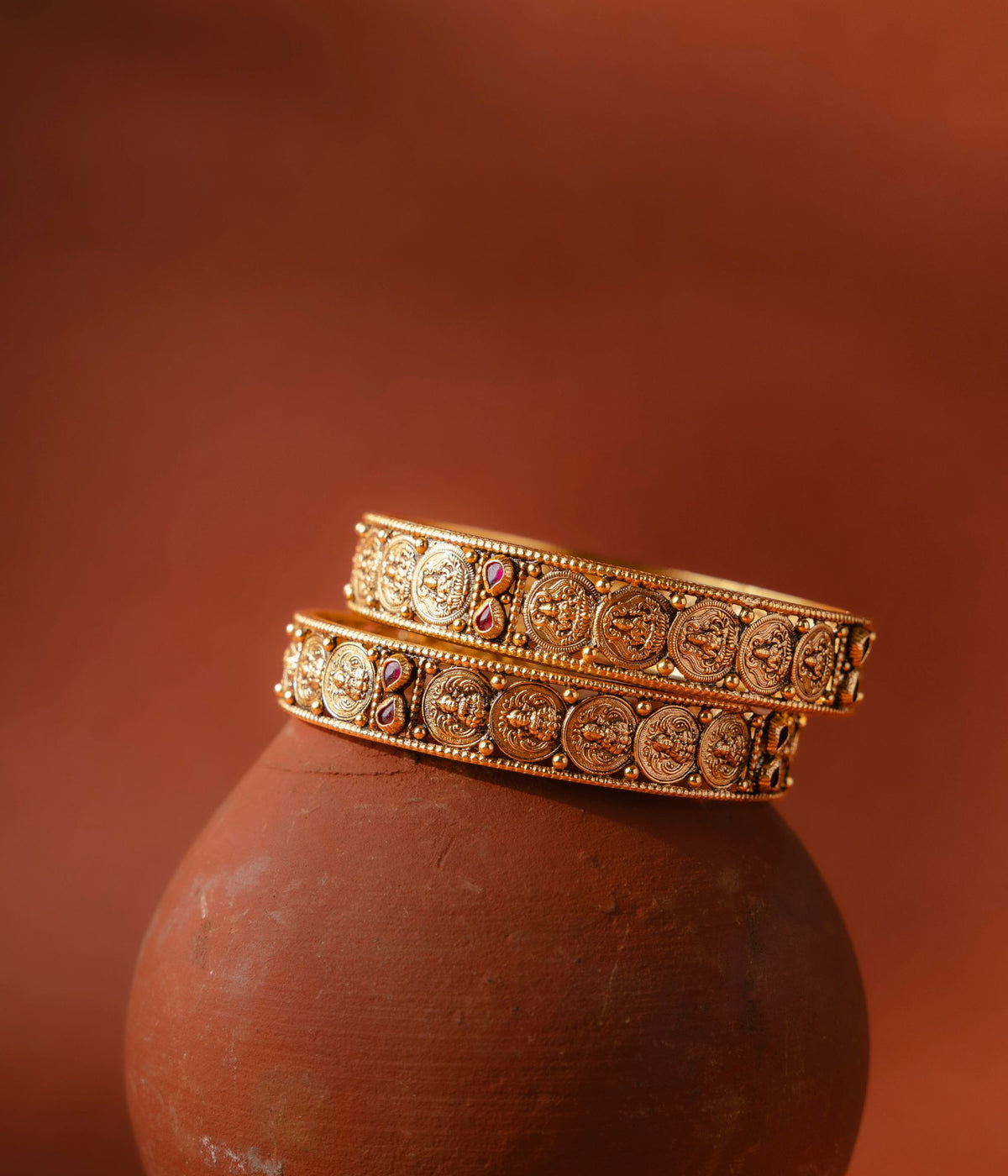 Luxury-silver-jewellery-bangles-Chennai.jpg
