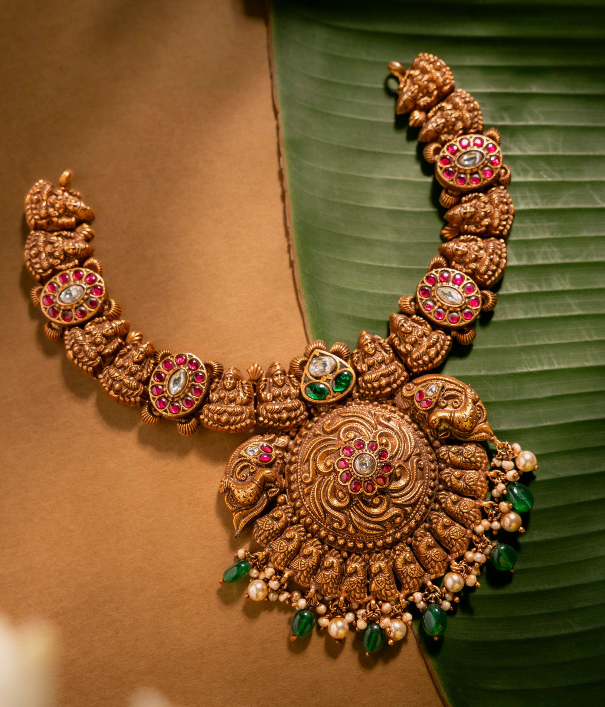 Handcrafted-silver-jewellery-necklace-Chennai.jpg
