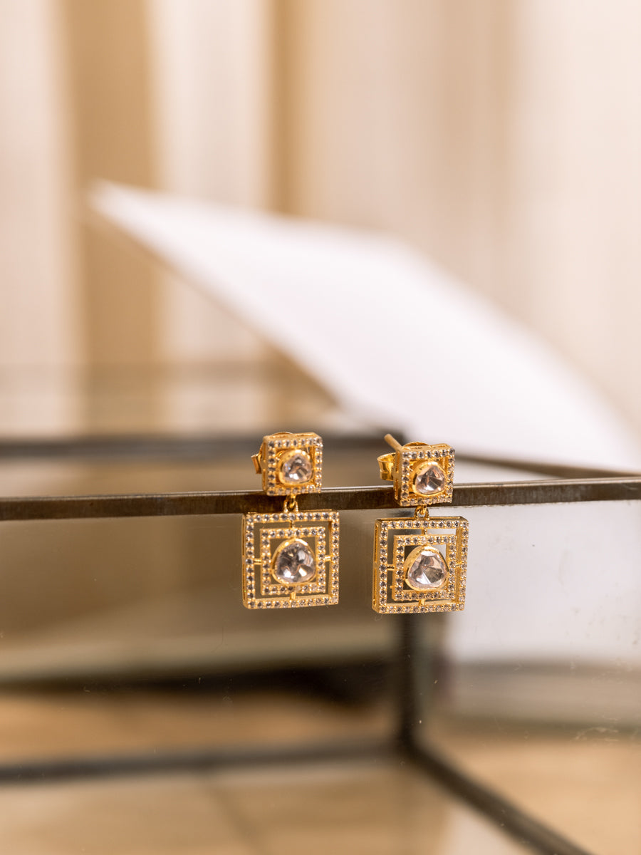 Vayani Minimal Earrings