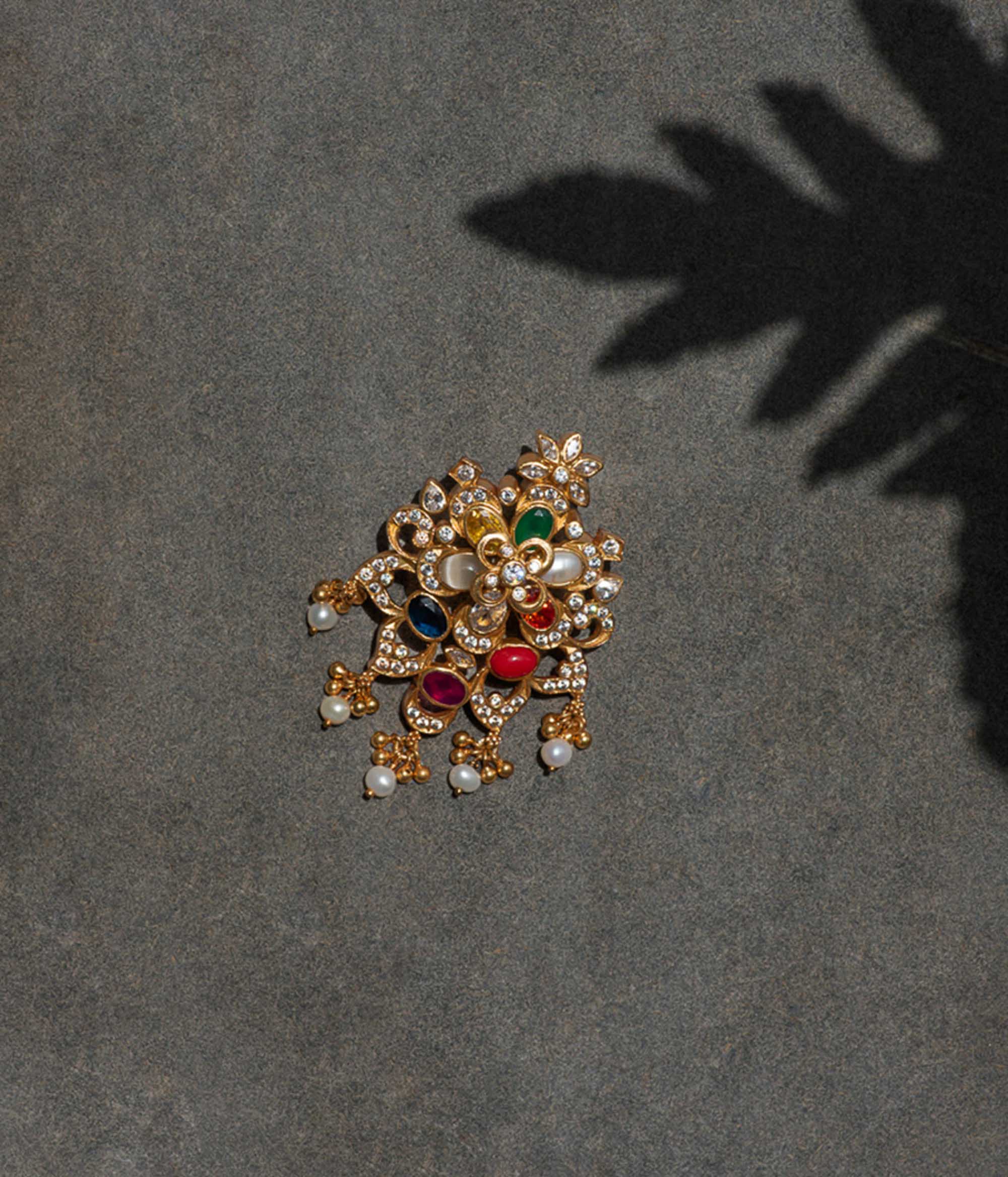 Vedaa Pendant