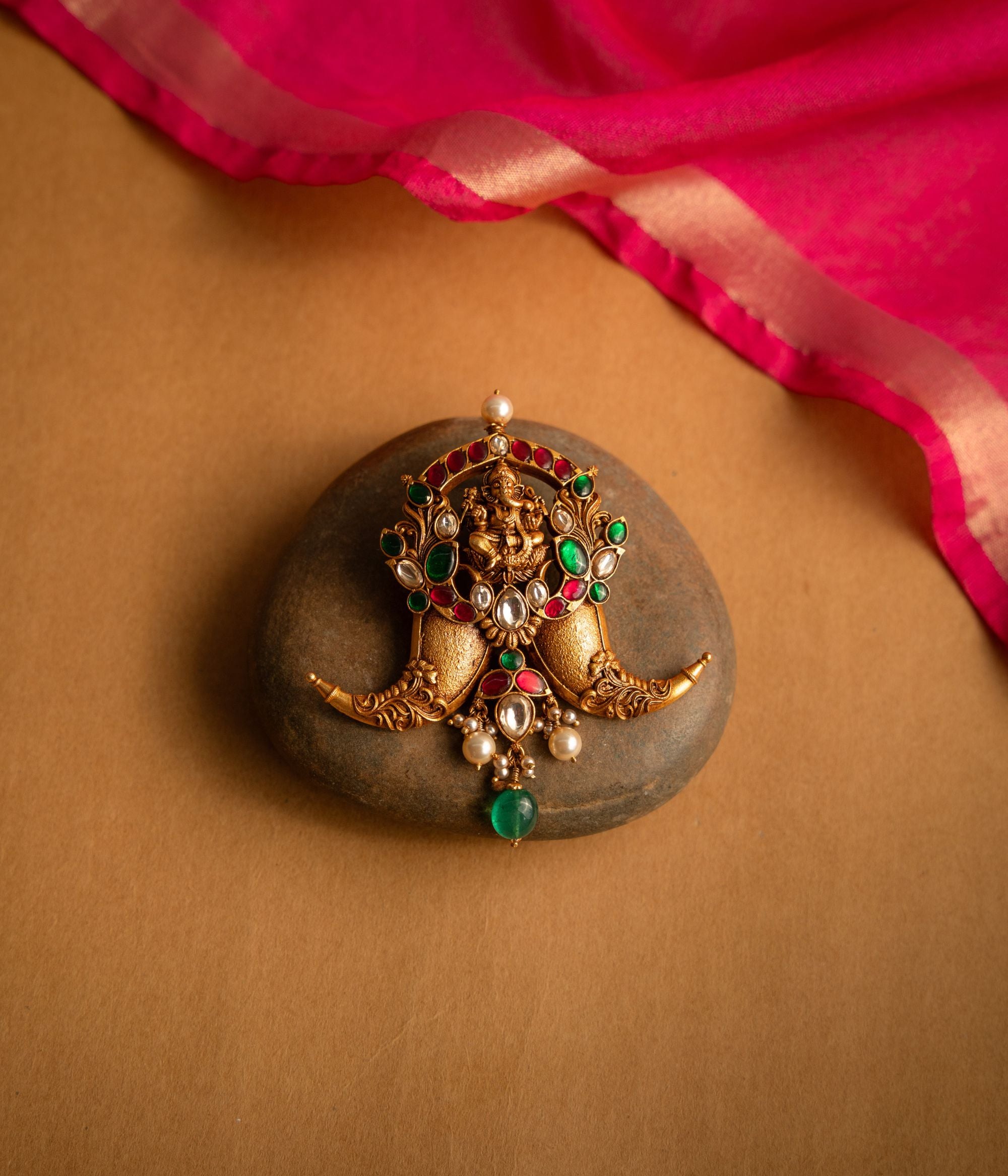 Unique-silver-jewellery-pendant-Chennai.jpg