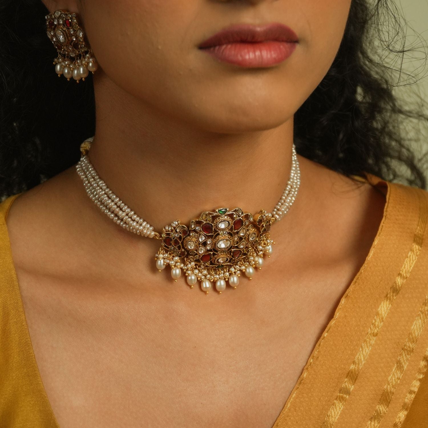 Traditional-silver-jewellery-choker-Chennai.jpg