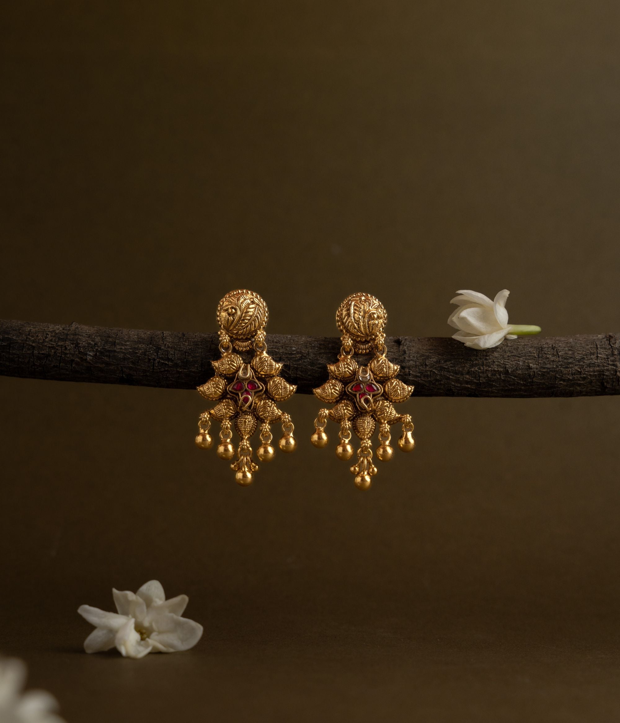 Luxury-silver-jewellery-earrings-Chennai.jpg