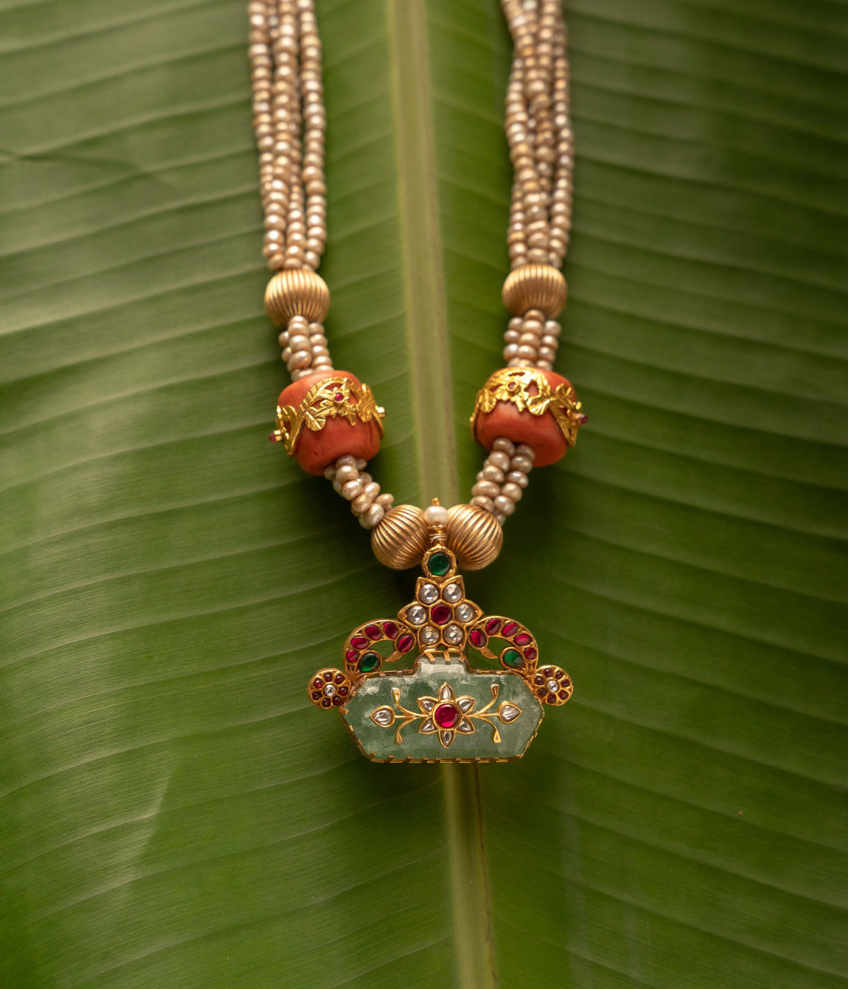 Handcrafted-silver-jewellery-necklace-chennai.jpg