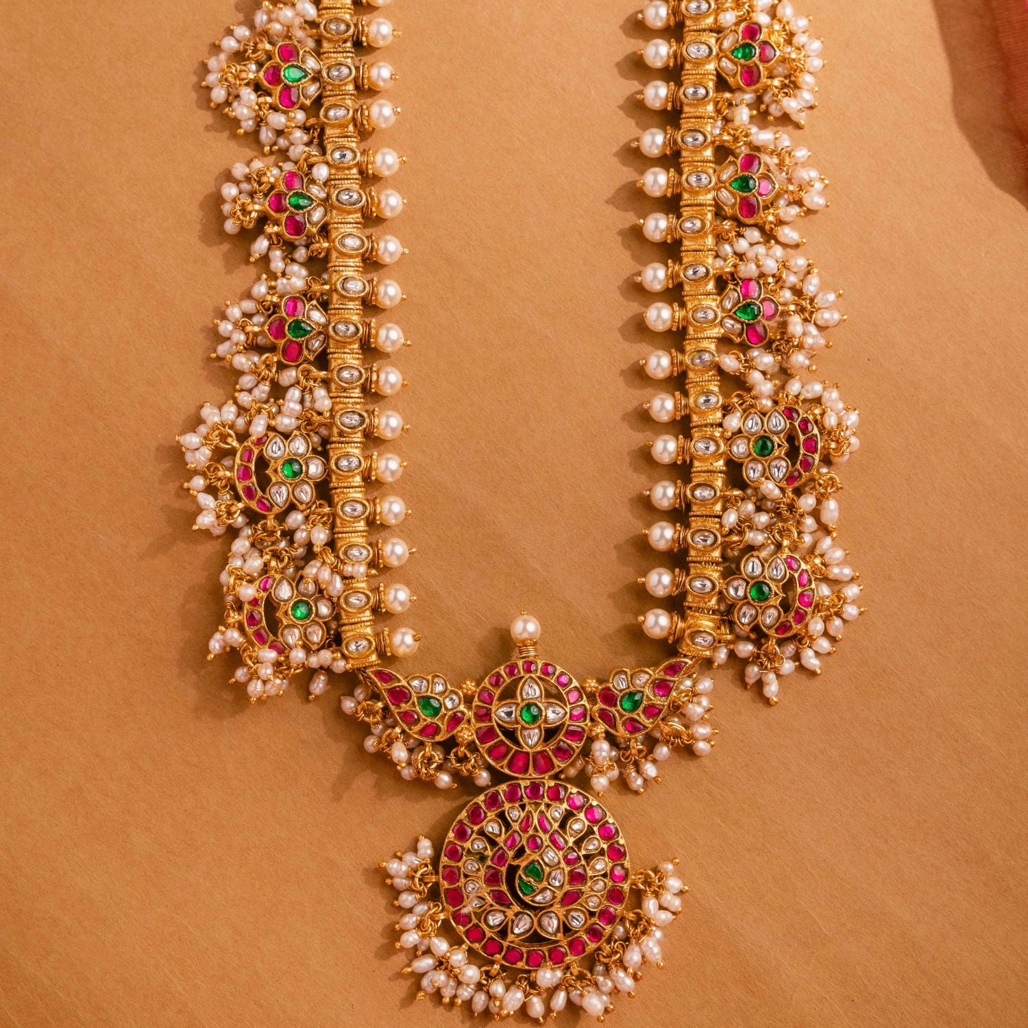 Exquisite-silver-jewellery-necklace-Chennai.jpg
