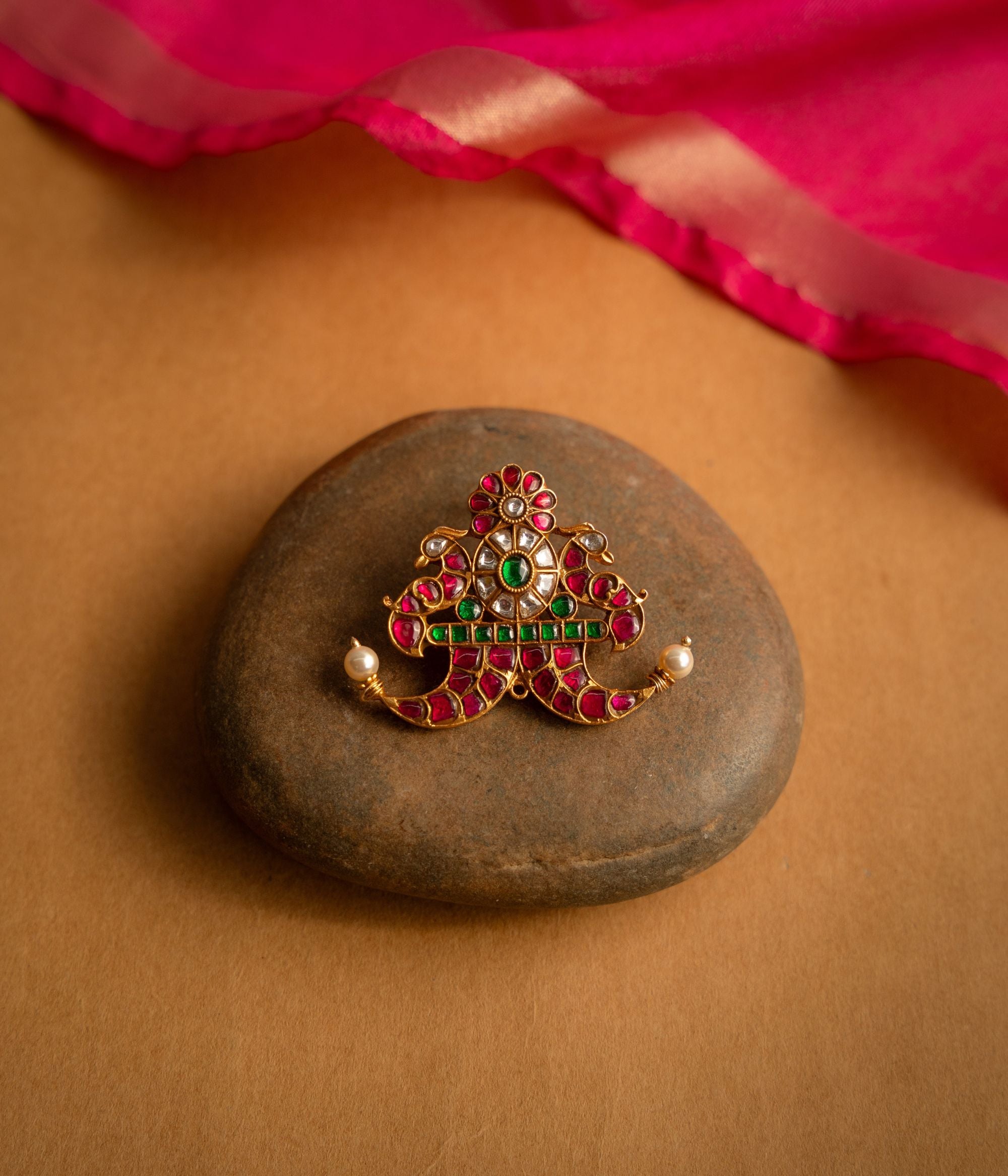 Handcrafted-silver-jewellery-pendant-Chennai.jpg