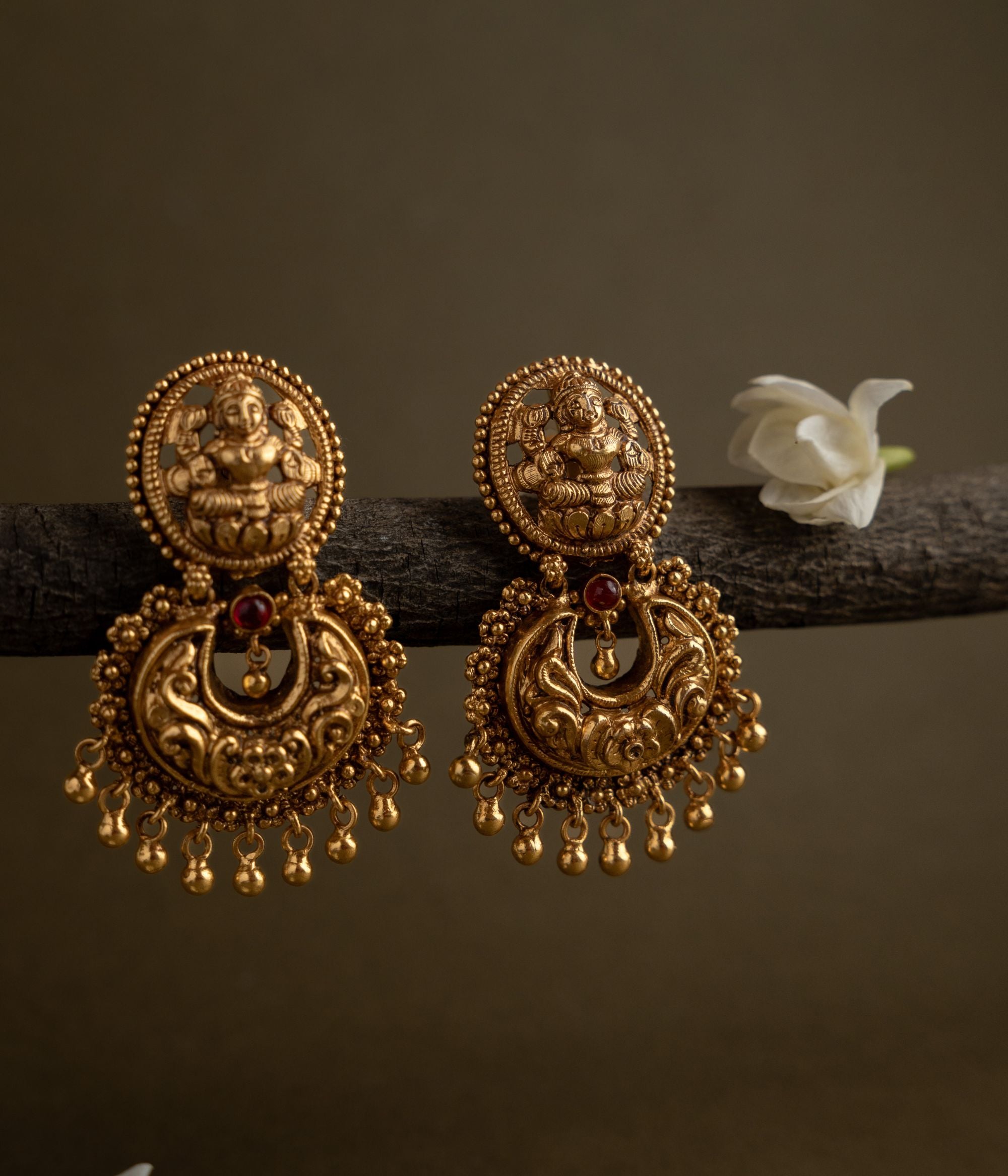 Unique-silver-jewellery-earrings-Chennai.jpg