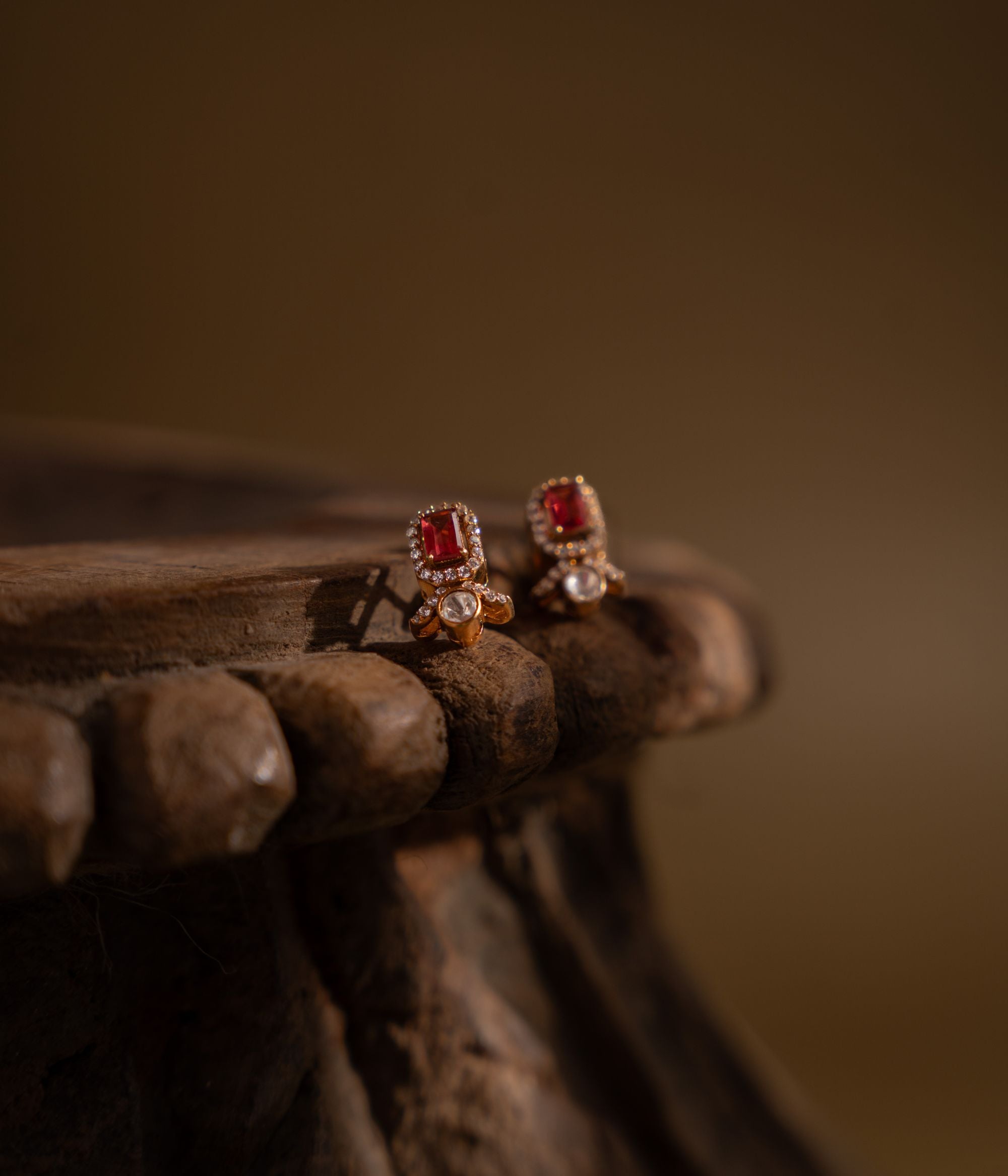 Handcrafted-silver-jewellery-studs-Chennai.jpg