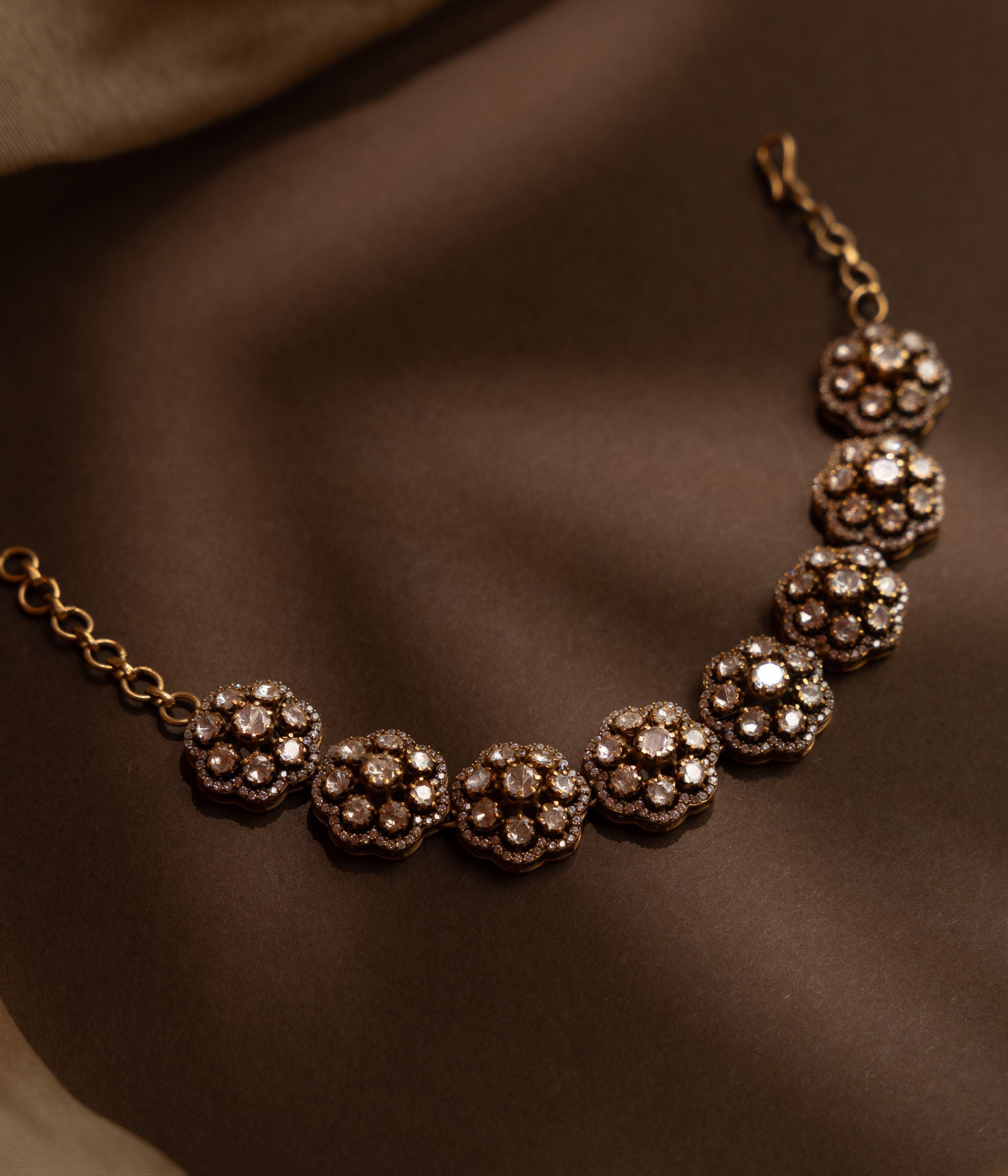 Luxury-silver-jewellery-choker-Chennai.jpg