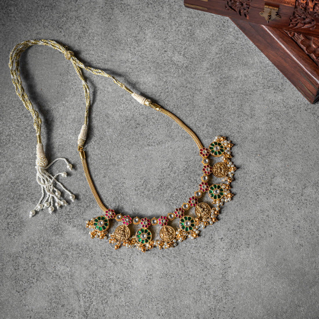 Leher Necklace