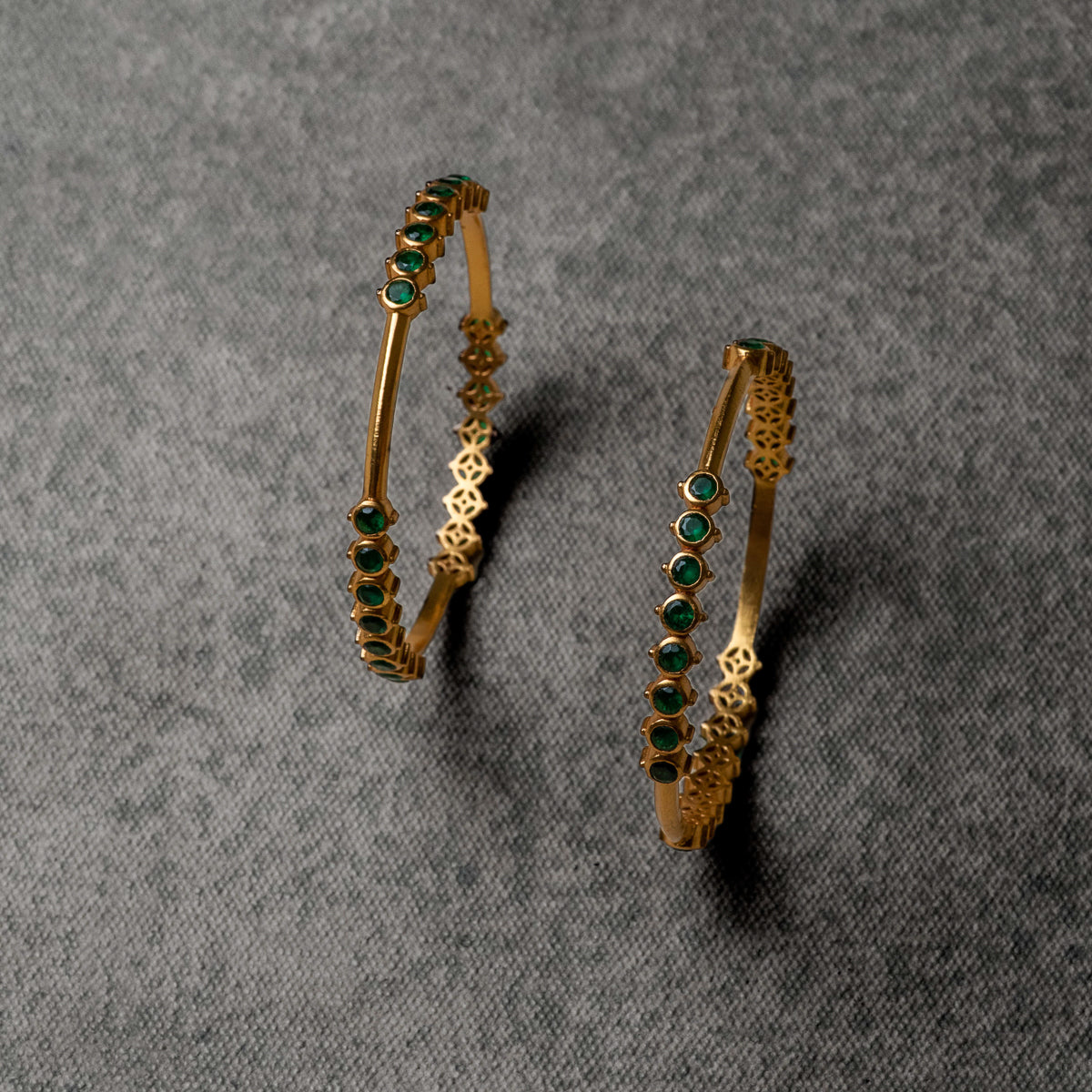Saira Bangle