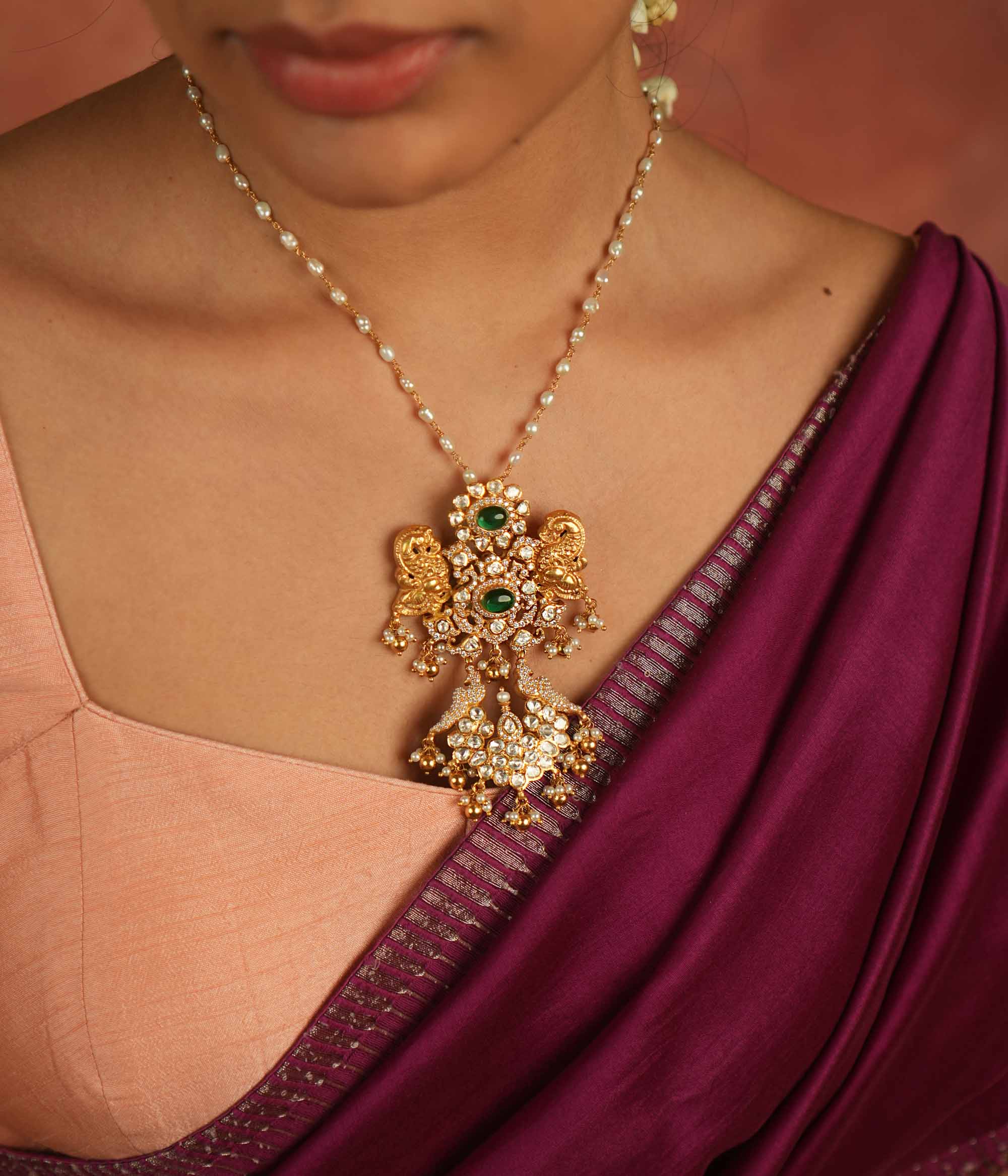 Hansika Pendant