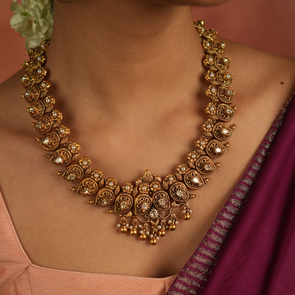 Pratishtha Necklace