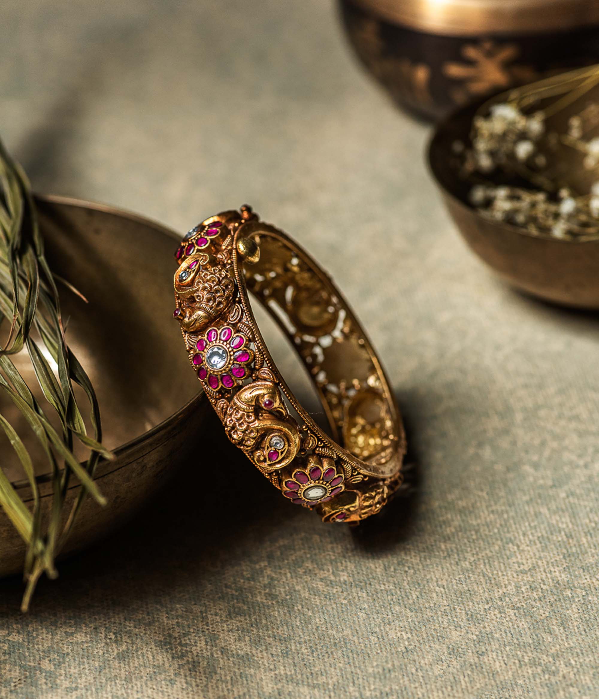 Chalan Kada in 92.5 Silver with Red and White Kundan