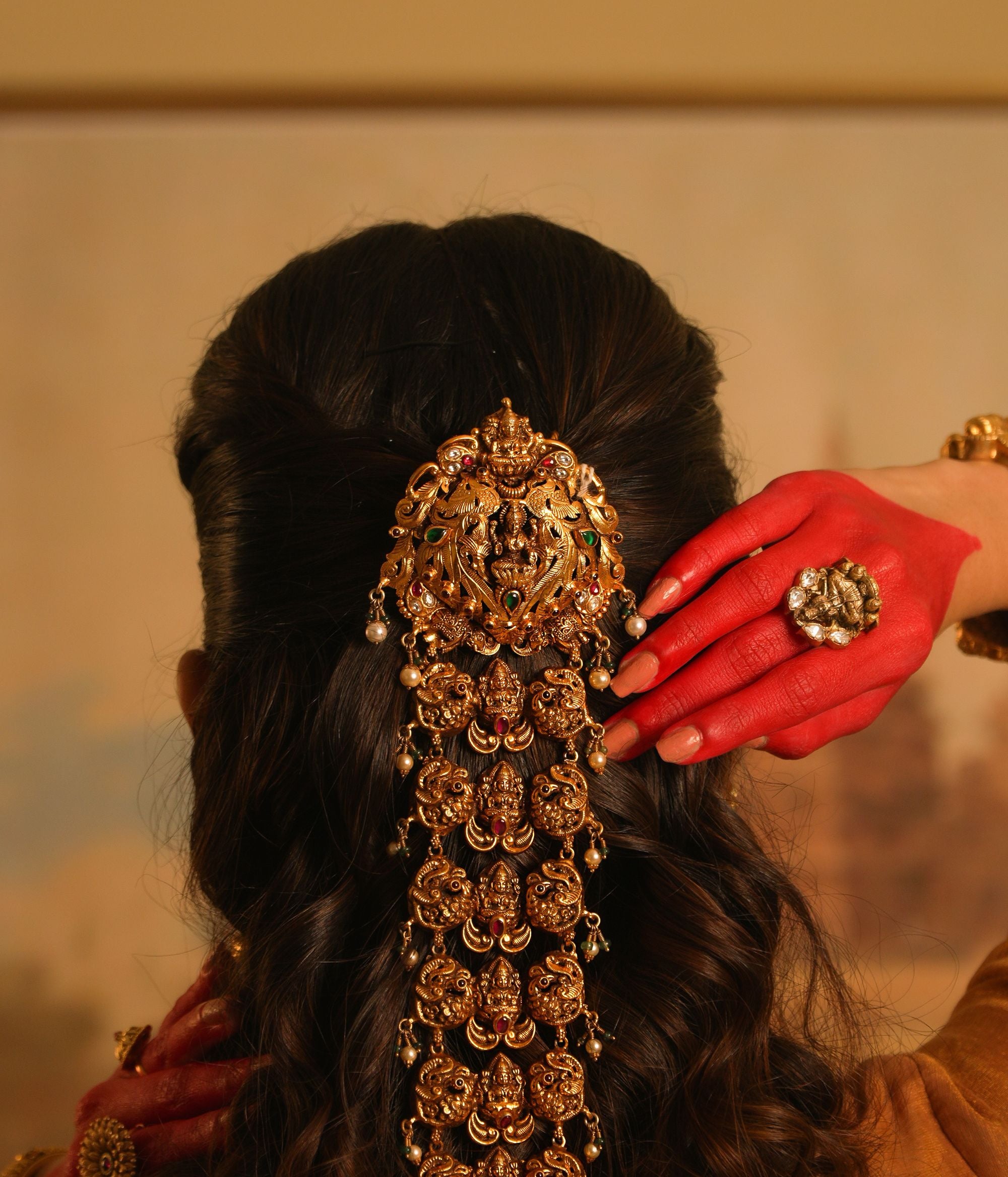 Exquisite-silver-jewellery-jadai-Chennai.jpg