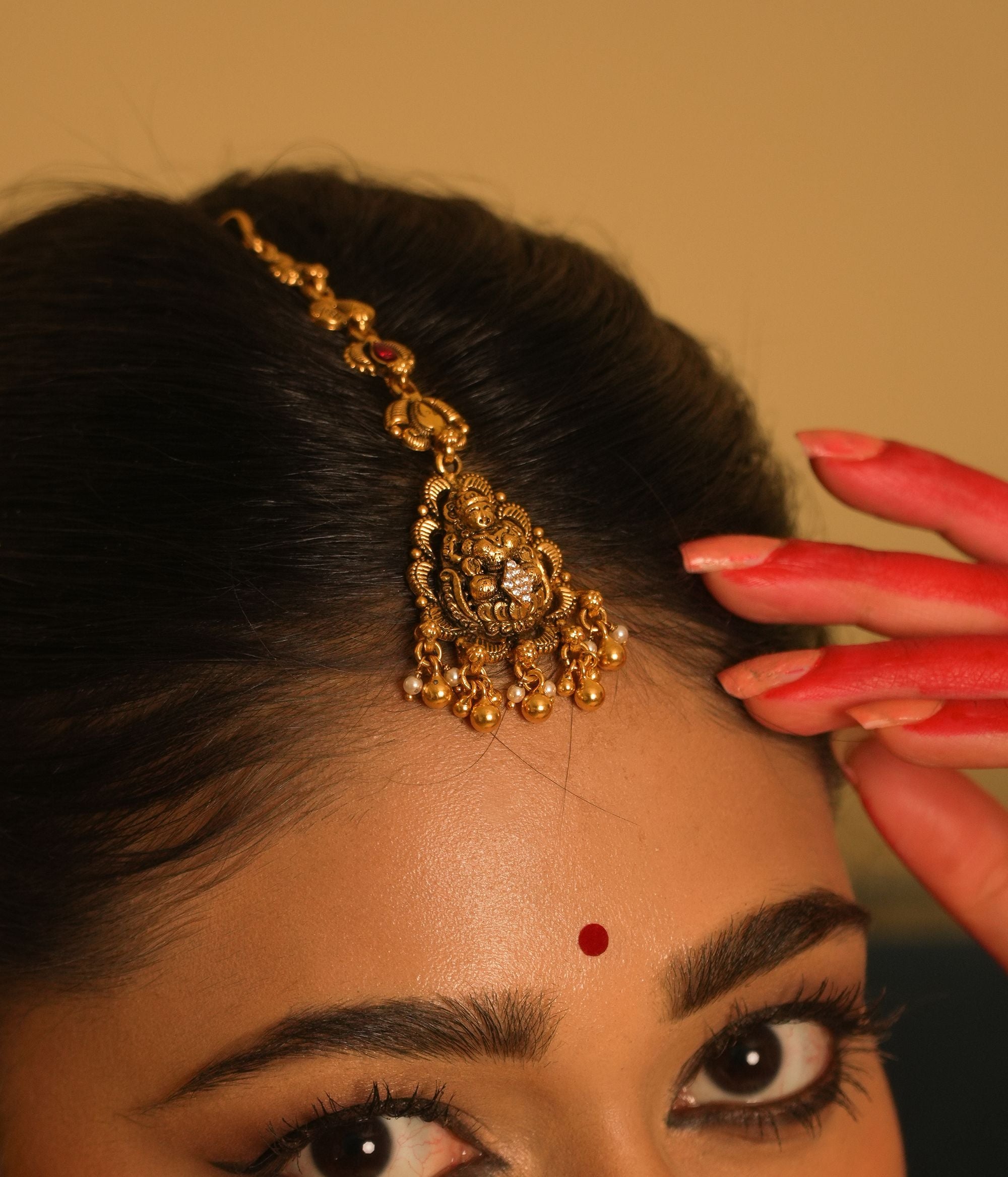 Luxury-silver-jewellery-tikka-Chennai.jpg