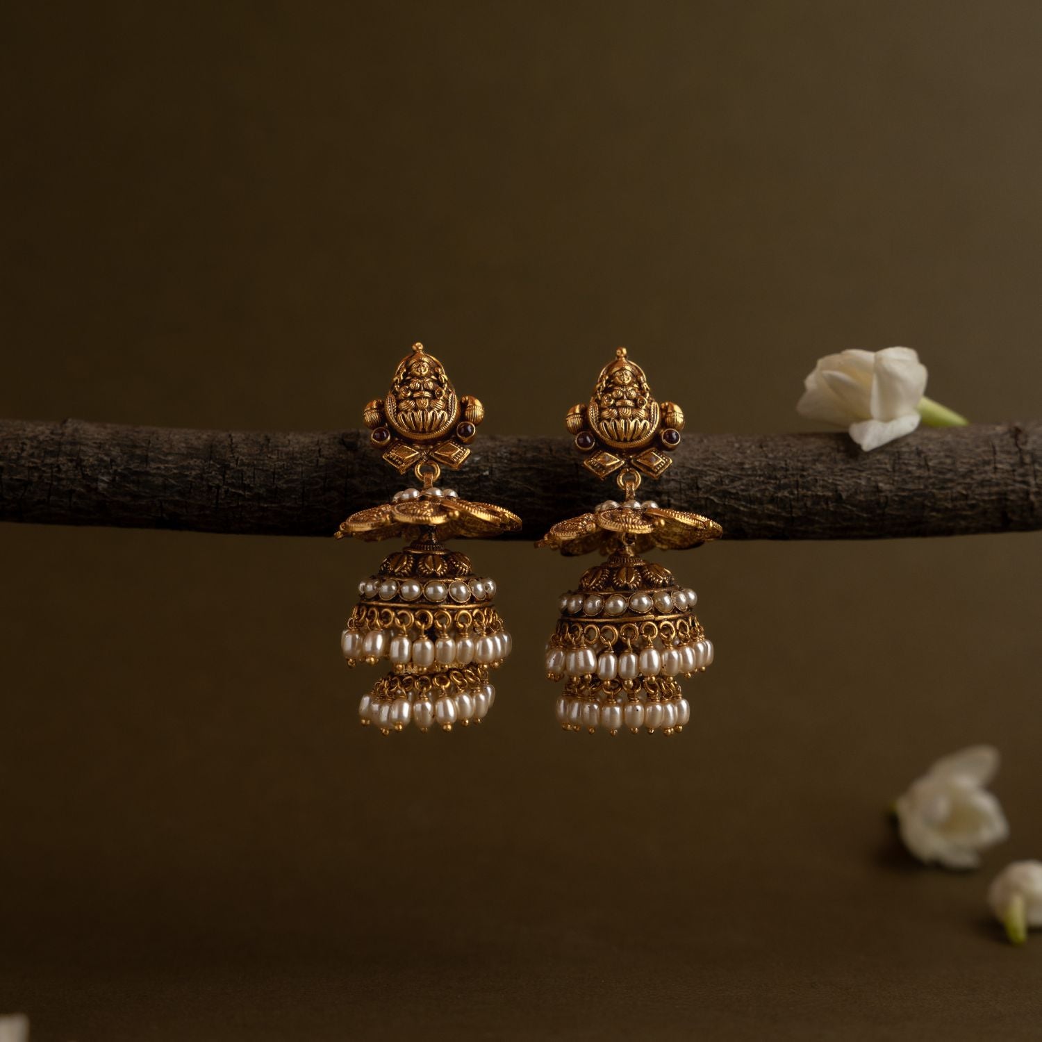 Traditional-silver-jewellery-earrings-Chennai.jpg