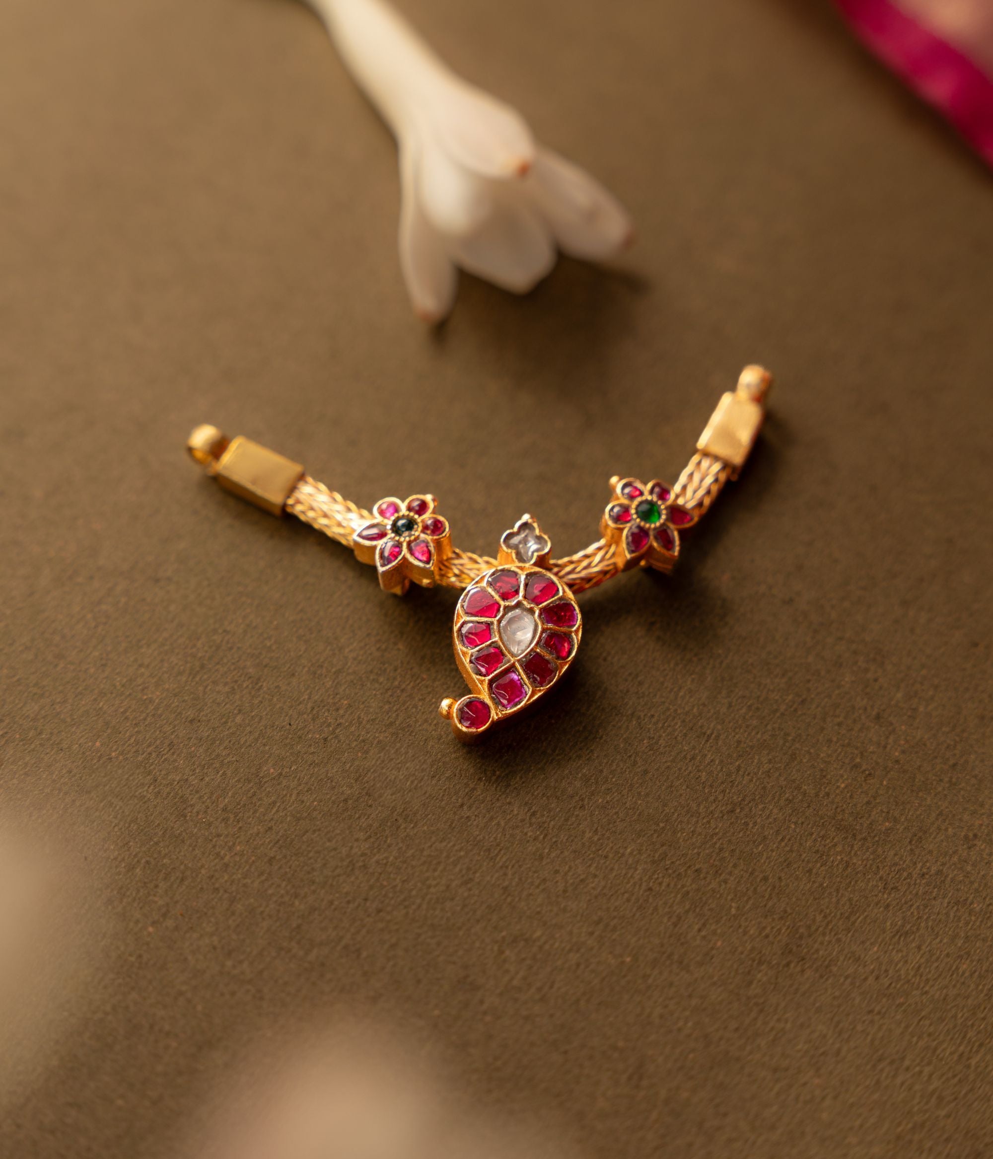Luxury-silver-jewellery-mangalsutra-Chennai.jpg