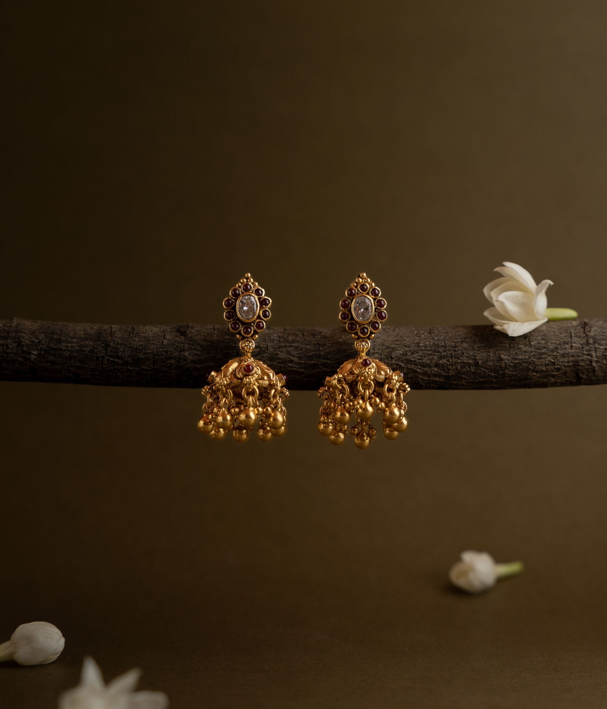 Luxury-silver-jewellery-earrings-Chennai.jpg