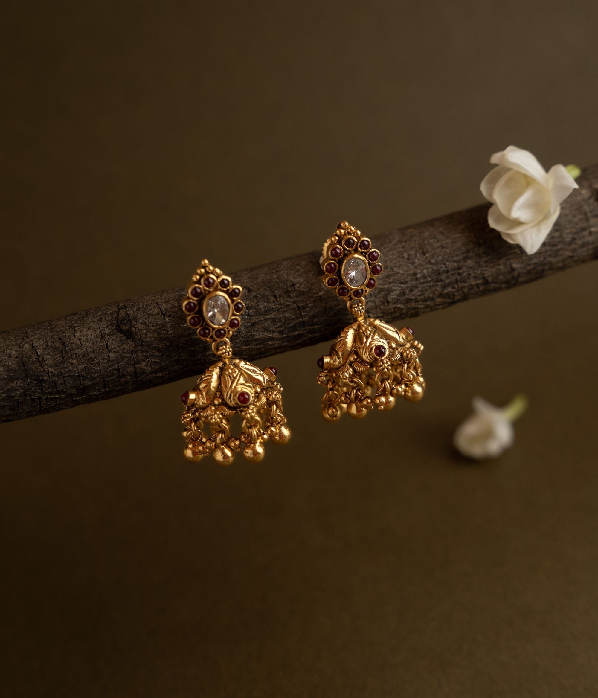 Handcrafted-silver-jewellery-earrings-Chennai.jpg